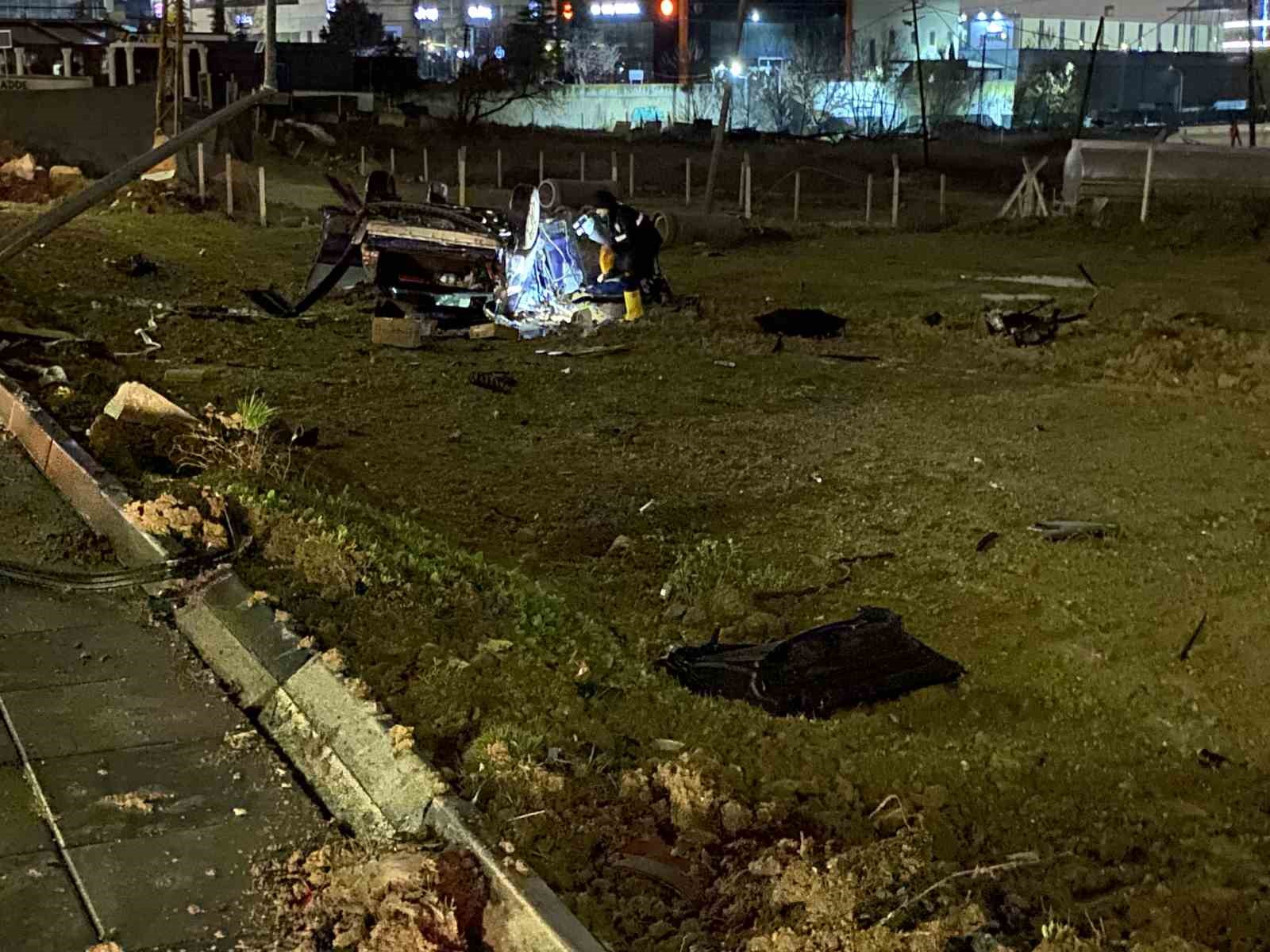 Kontrolden çıkan otomobil takla attı: 1 ölü
