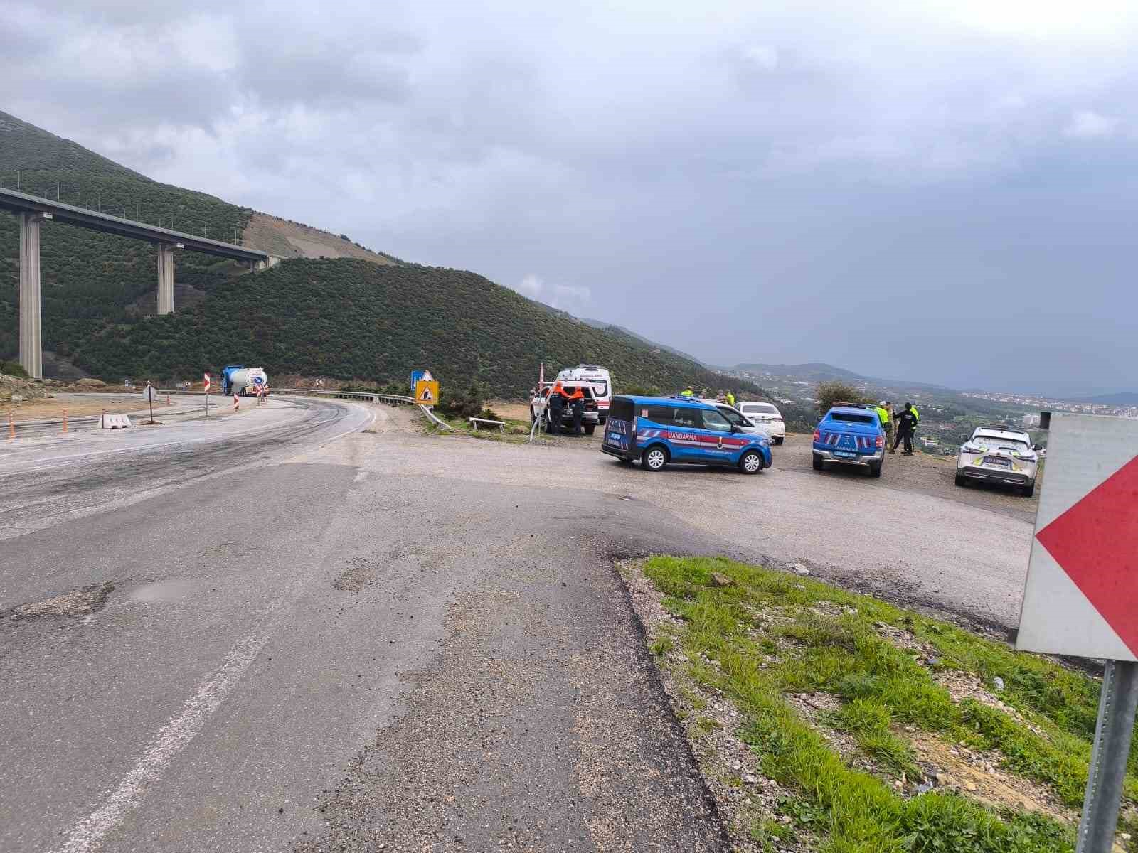 Kontrolden çıkan otomobil uçuruma yuvarlandı: 1 ölü
