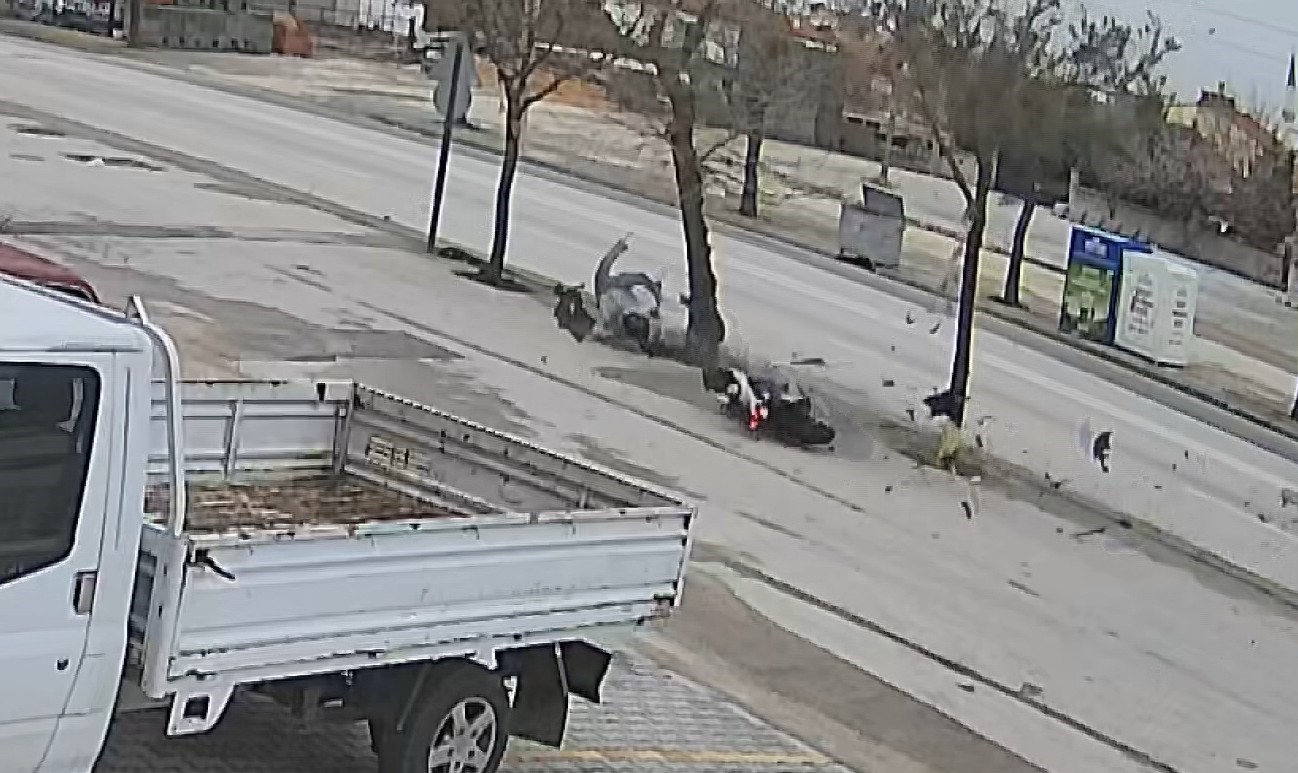 Konya’da bayram günü feci kaza: 1 yaralı
