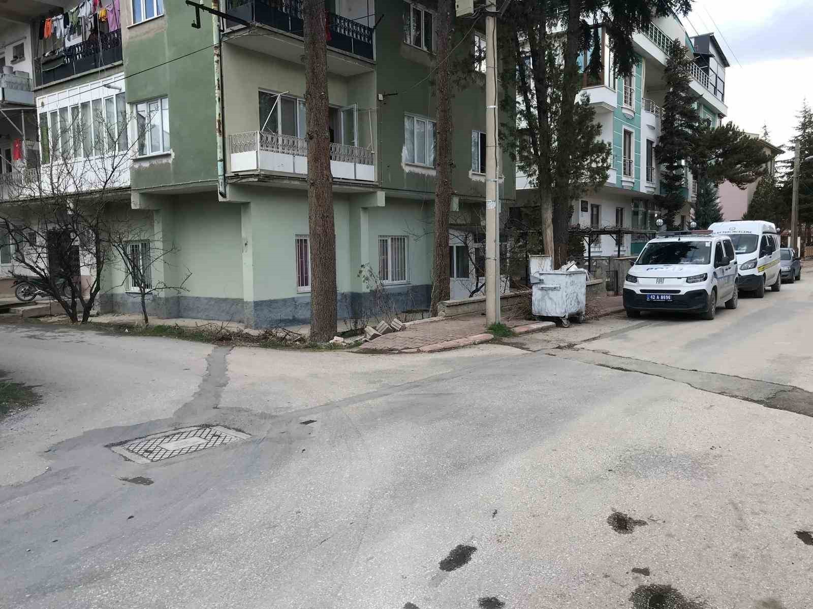 Konya’da bıçakla yaralama
