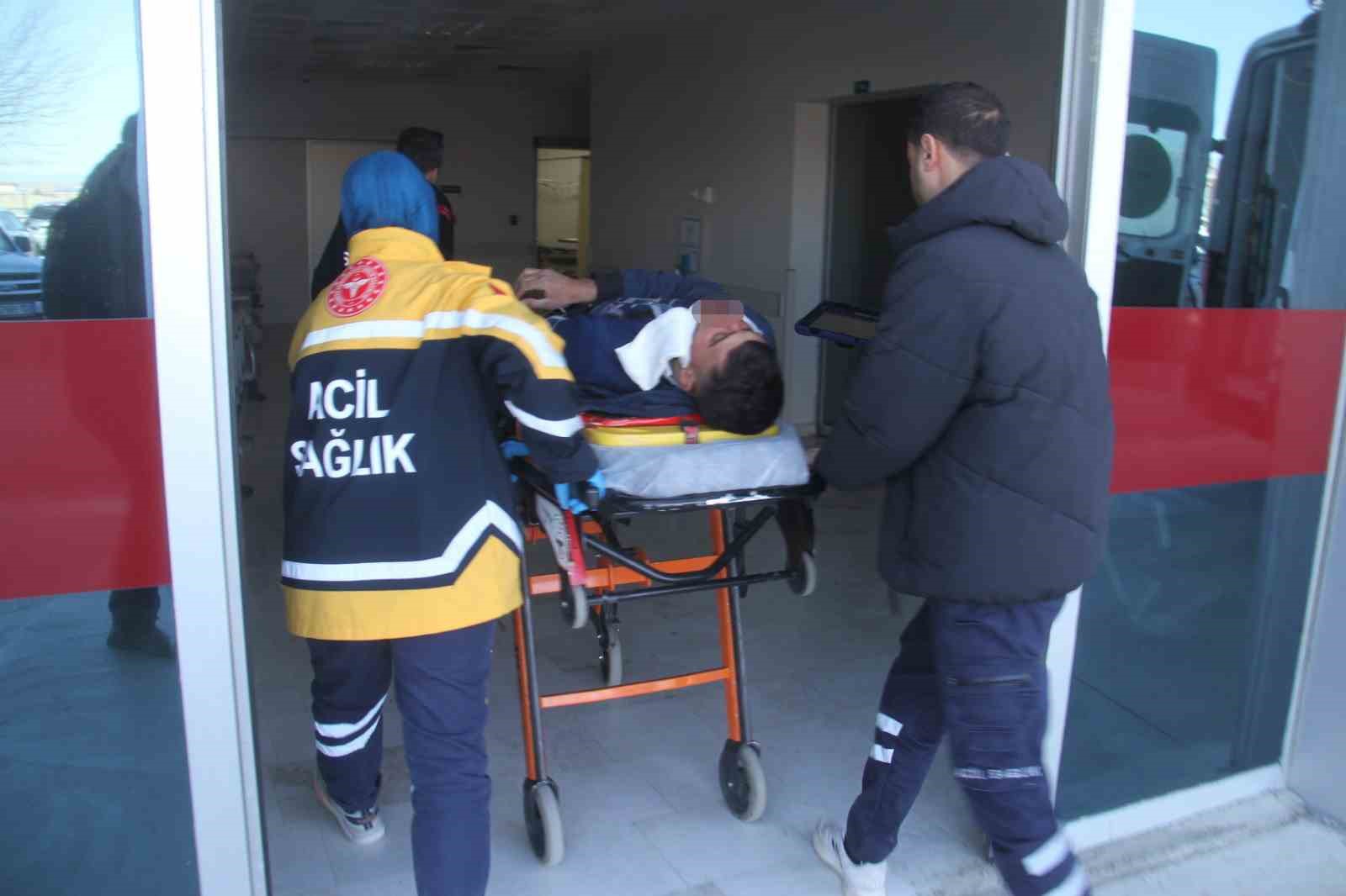 Konya’da inşaattan düşen işçi yaralandı
