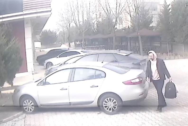 Konya’da kardeşinin kimliğiyle gizlenen 9 yıllık FETÖ firarisi yakalandı
