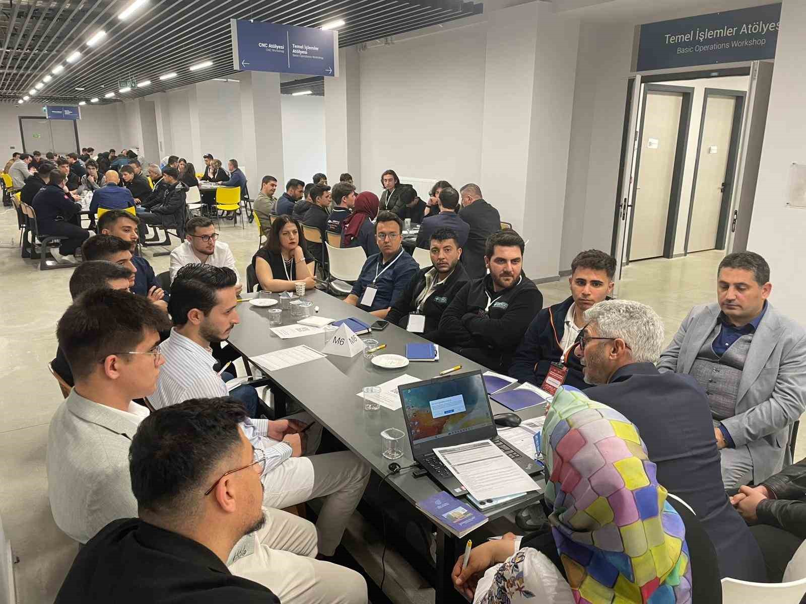 Konya’da Savunma Sanayi Temalı Mesleki Eğitim Çalıştayı
