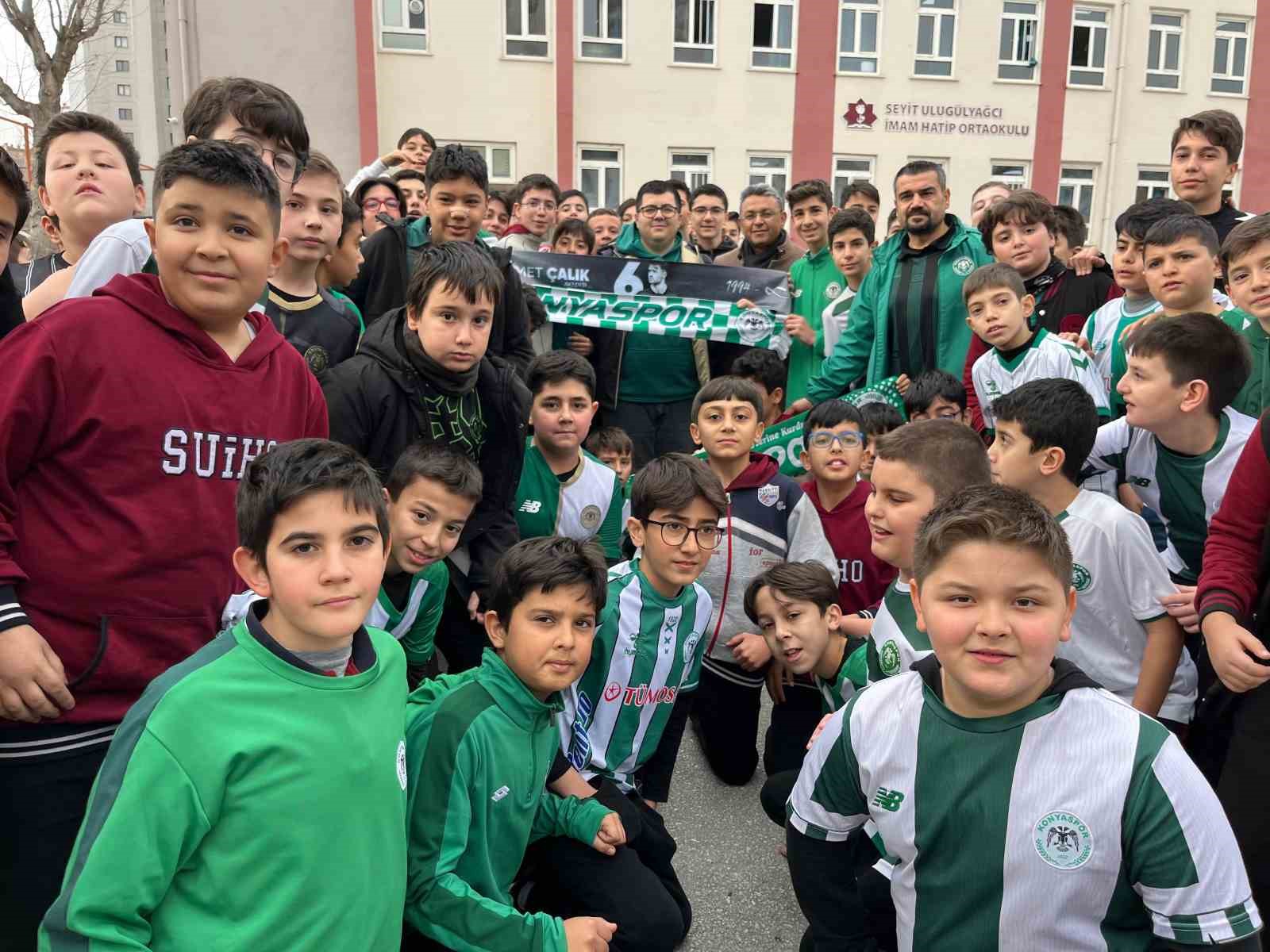 Konyalı öğretmen, Ahmet Çalık için her yıl lokma dağıtıyor
