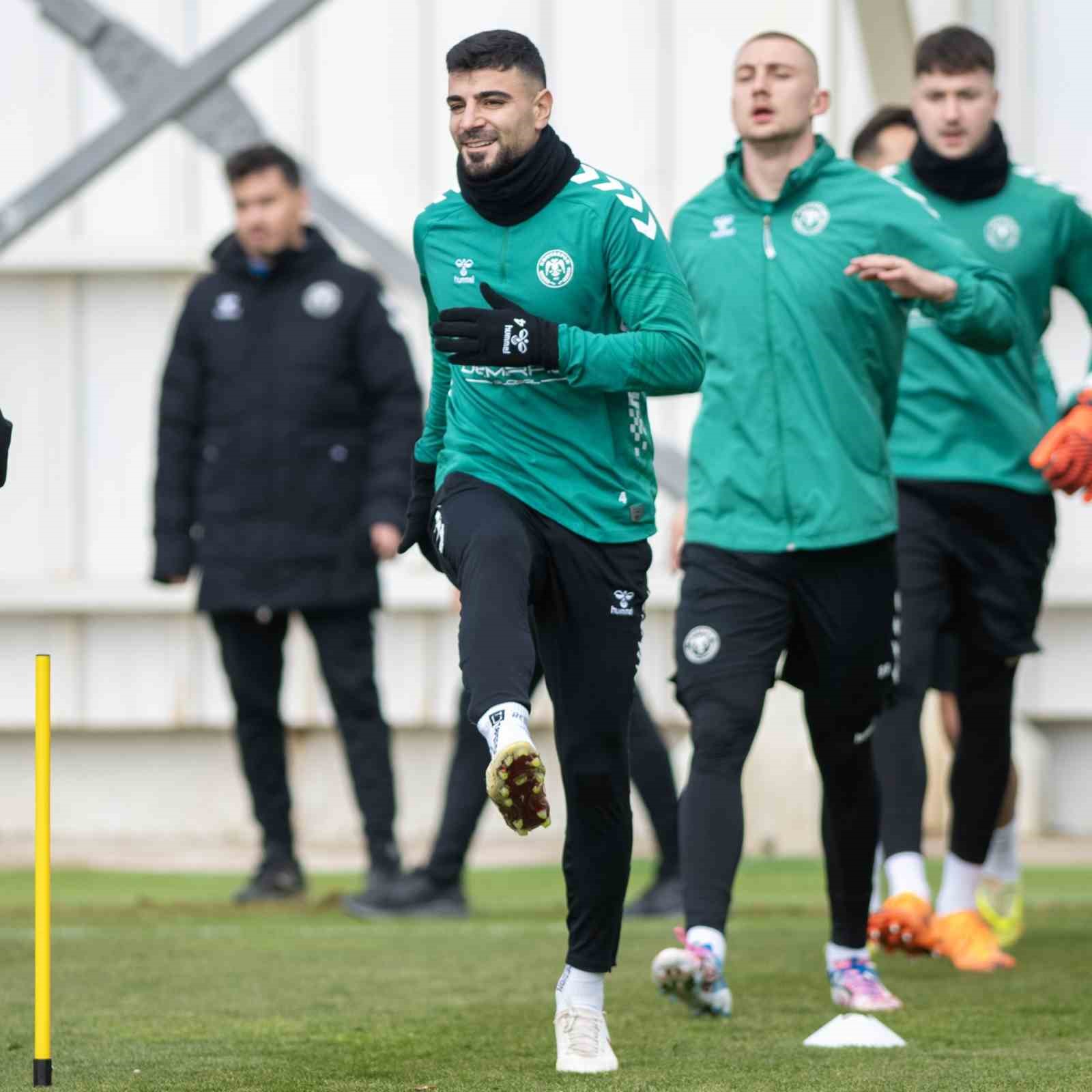 Konyaspor, Gaziantep FK maçının hazırlıklarını tamamladı
