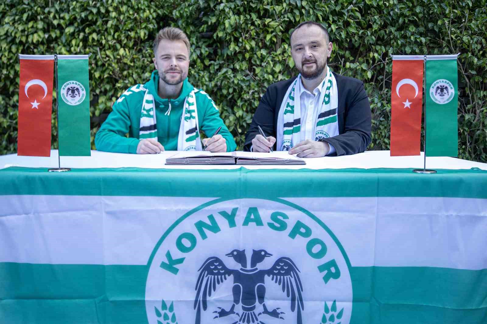 Konyaspor, Sander Svendsen ile sözleşme imzaladı
