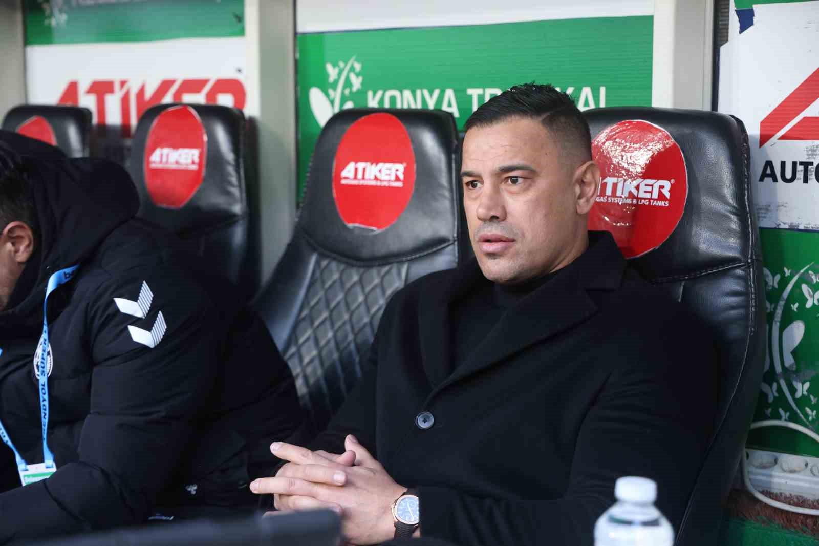 Konyaspor’da, Çağdaş Atan ile yollar ayrıldı
