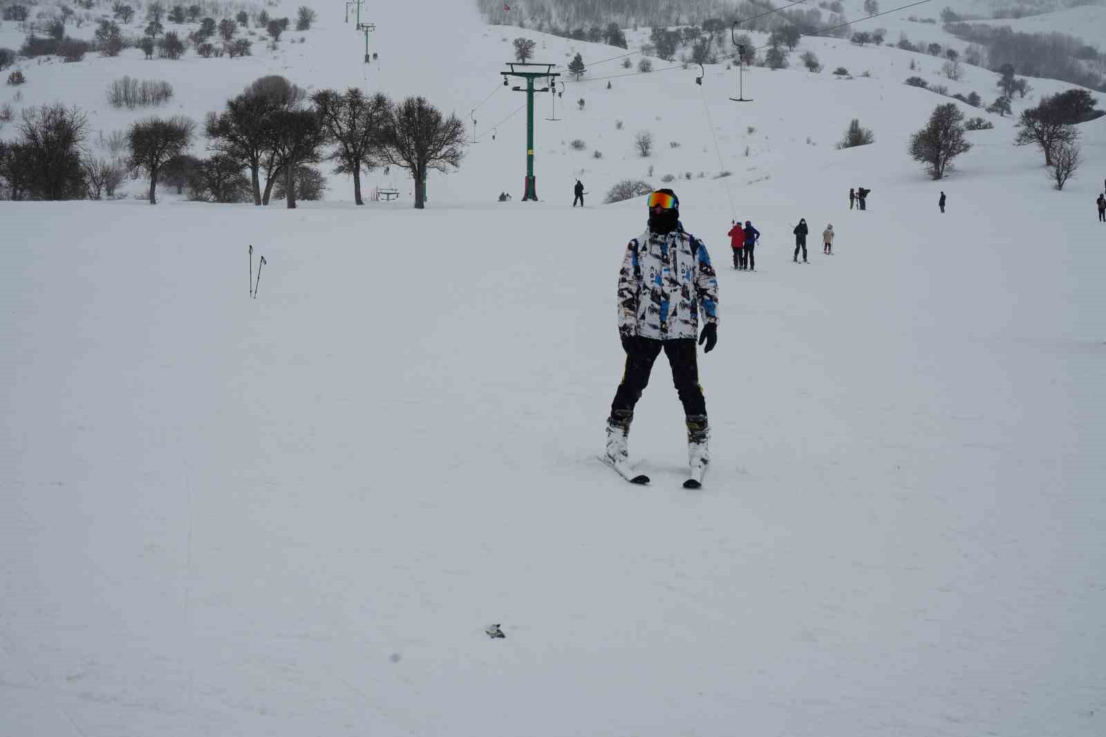 Kop Kayak Merkezi’nde sömestir tatili yoğunluğu
