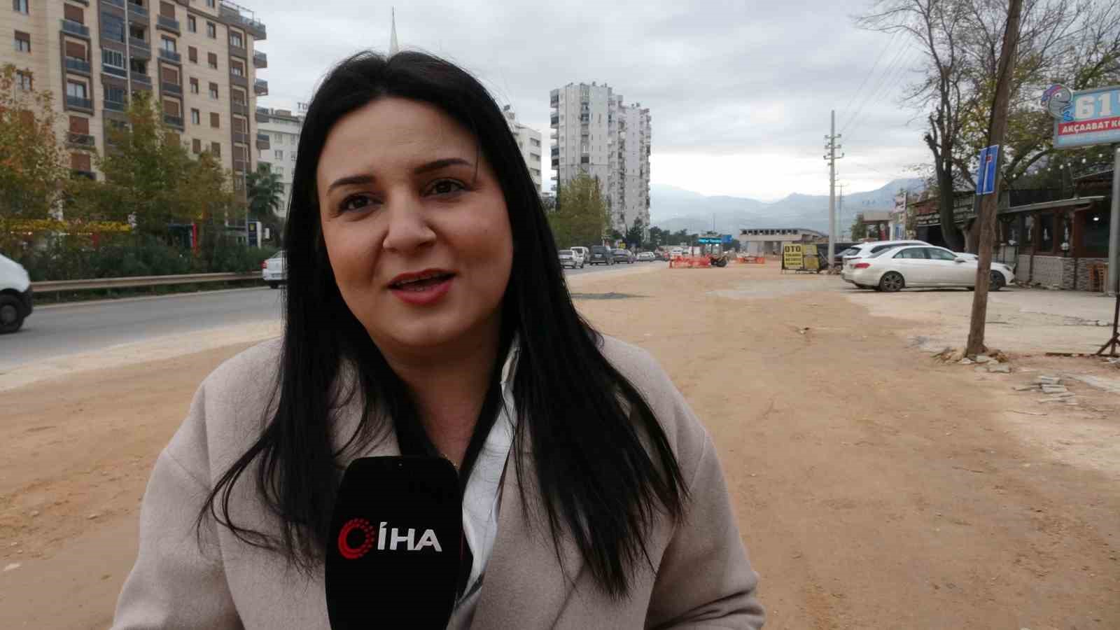 Köprülü kavşak inşaatını durduran pide fırını mahkeme kararıyla yıkıldı
