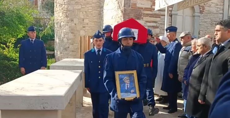 Kore Gazisi Ahmet Orhan Gülez son yolculuğuna uğurlandı
