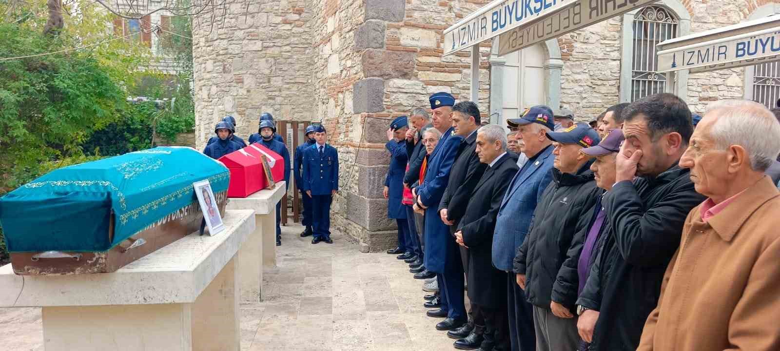 Kore Gazisi Ahmet Orhan Gülez son yolculuğuna uğurlandı
