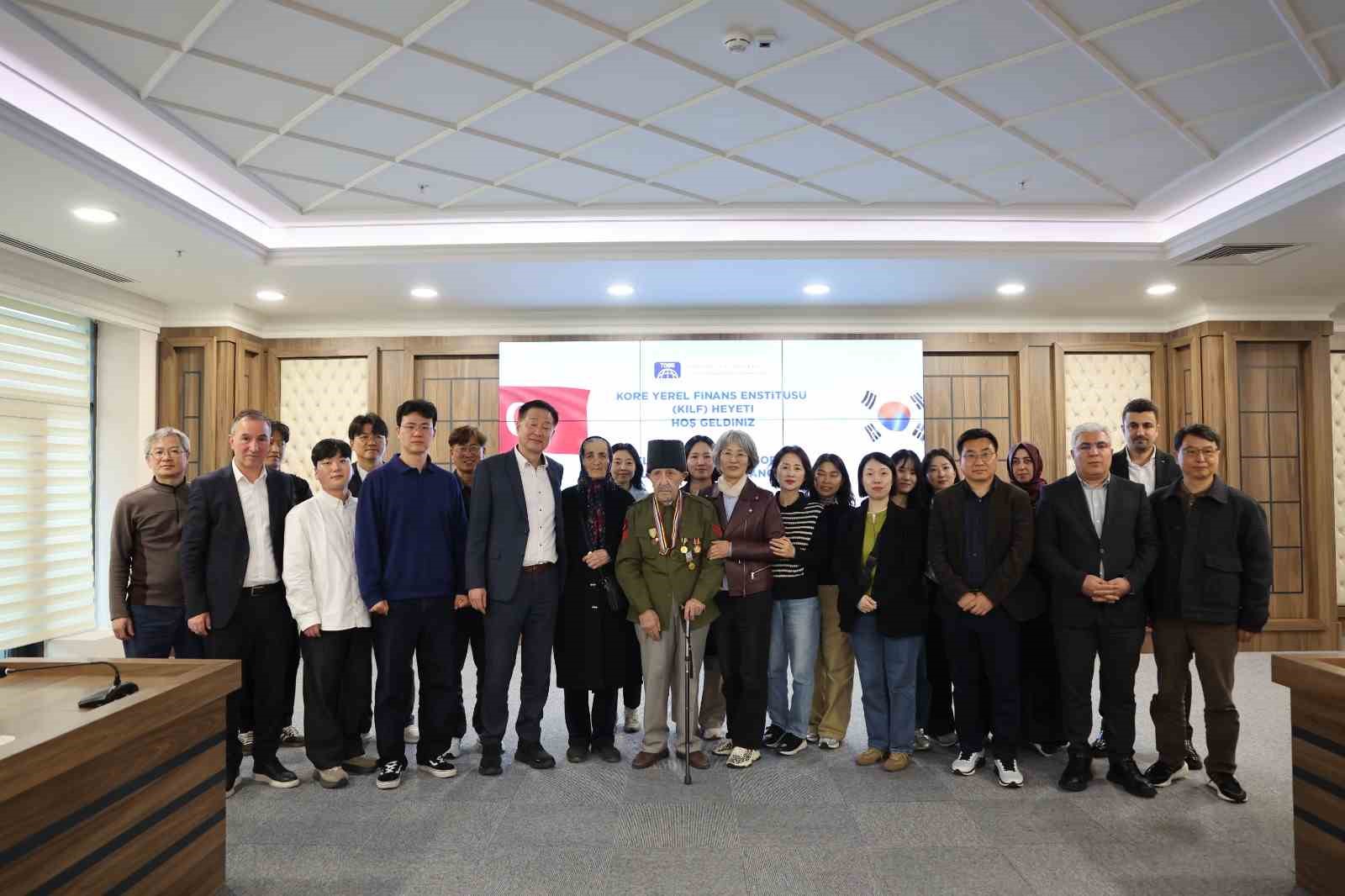 Kore Gazisi ile Koreli heyet Bağcılar’da buluştu
