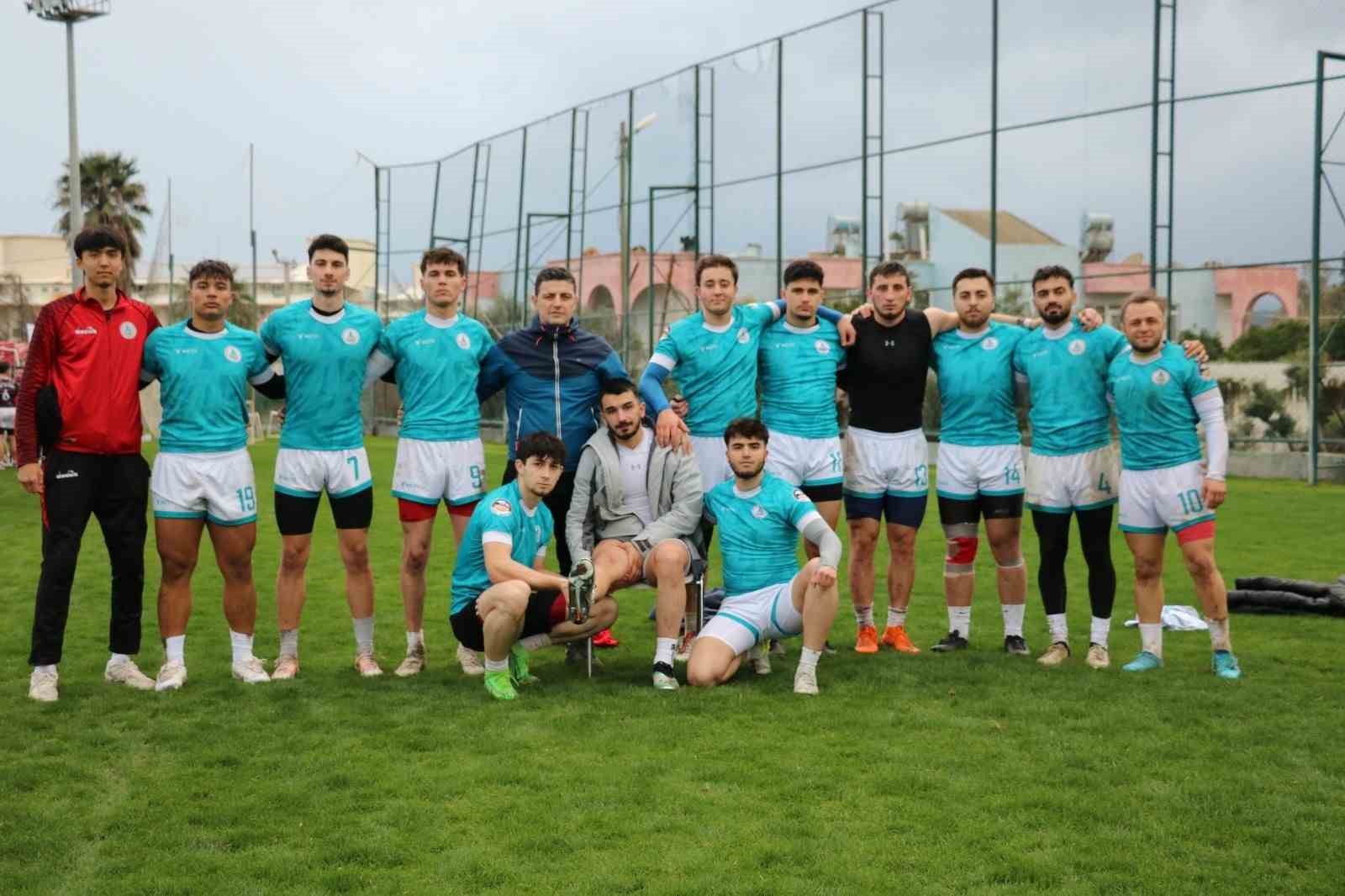 Körfez Gençlerbirliği, ragbi şampiyonasının ilk etabını ikinci tamamladı
