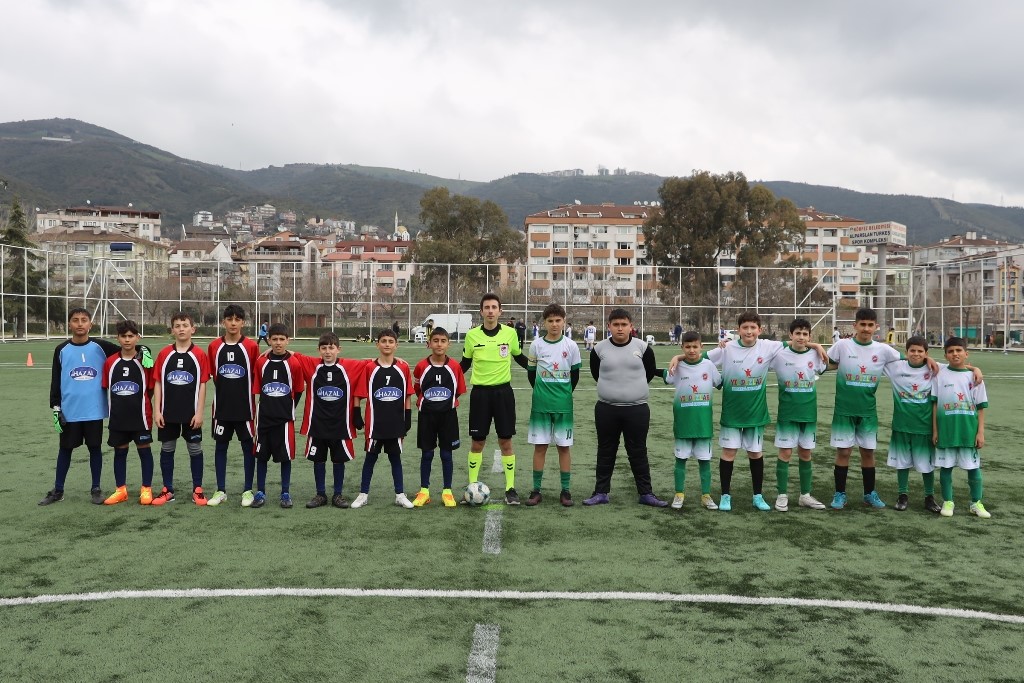 Körfez’de 250 öğrenci şampiyonluk için yarışıyor
