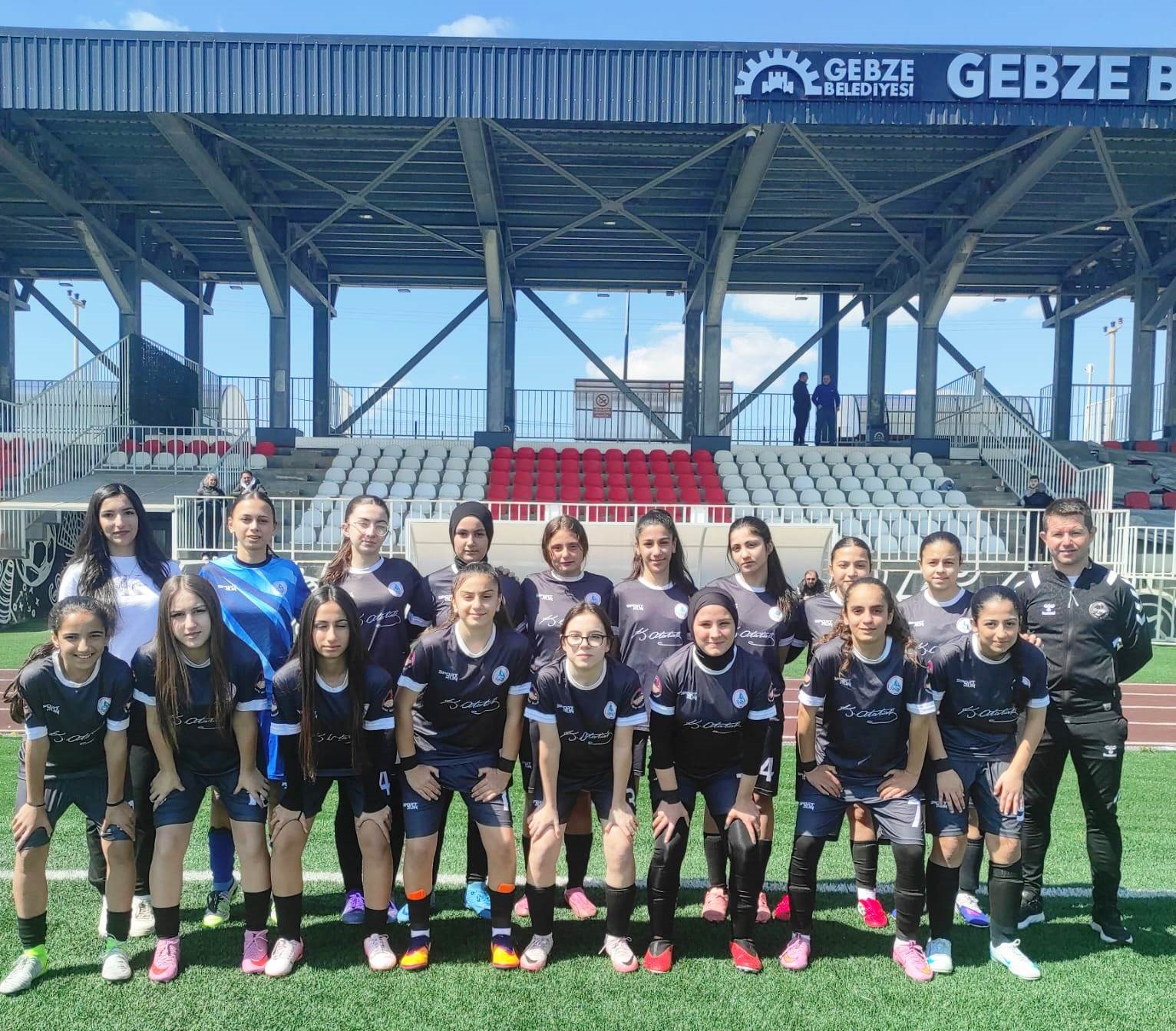 Körfez’in U-15 kızları sezona galibiyetle başladı
