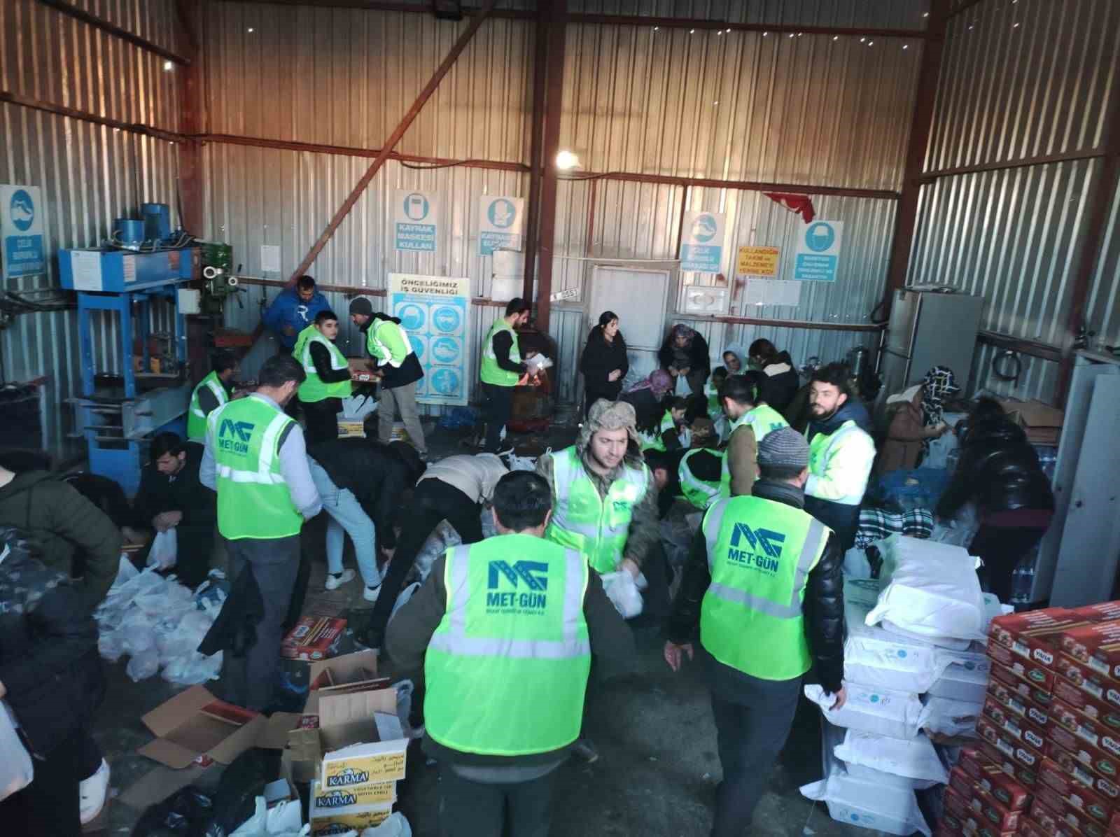 Körfezray şantiyesinde deprem şehitleri anıldı: Bölgeye 100 milyon liralık destek sağlandı
