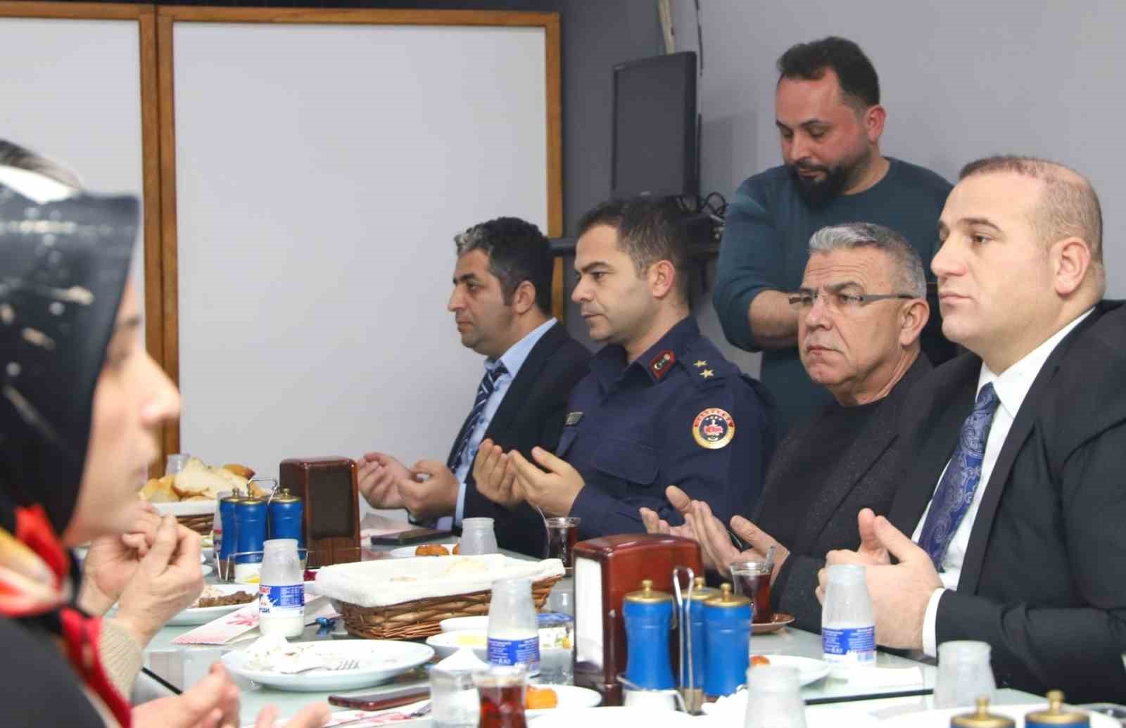 Köşk’te Şehit Aileleri ve Gaziler onuruna iftar programı düzenlendi
