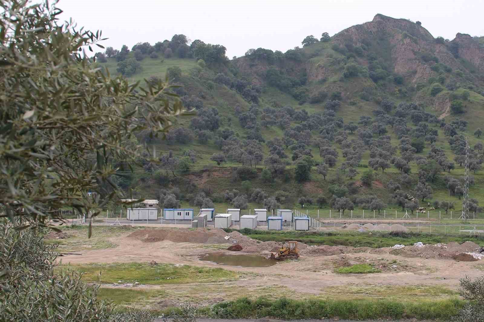 Köşk’te sokak hayvanları için barınak çalışması sürüyor
