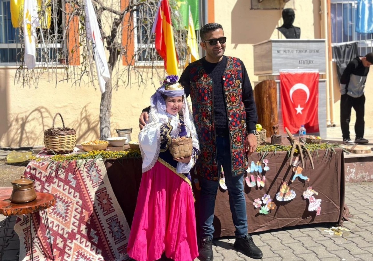 Köyceğiz İmam Hatip Ortaokulu’nda Nevruz coşkusu yaşandı
