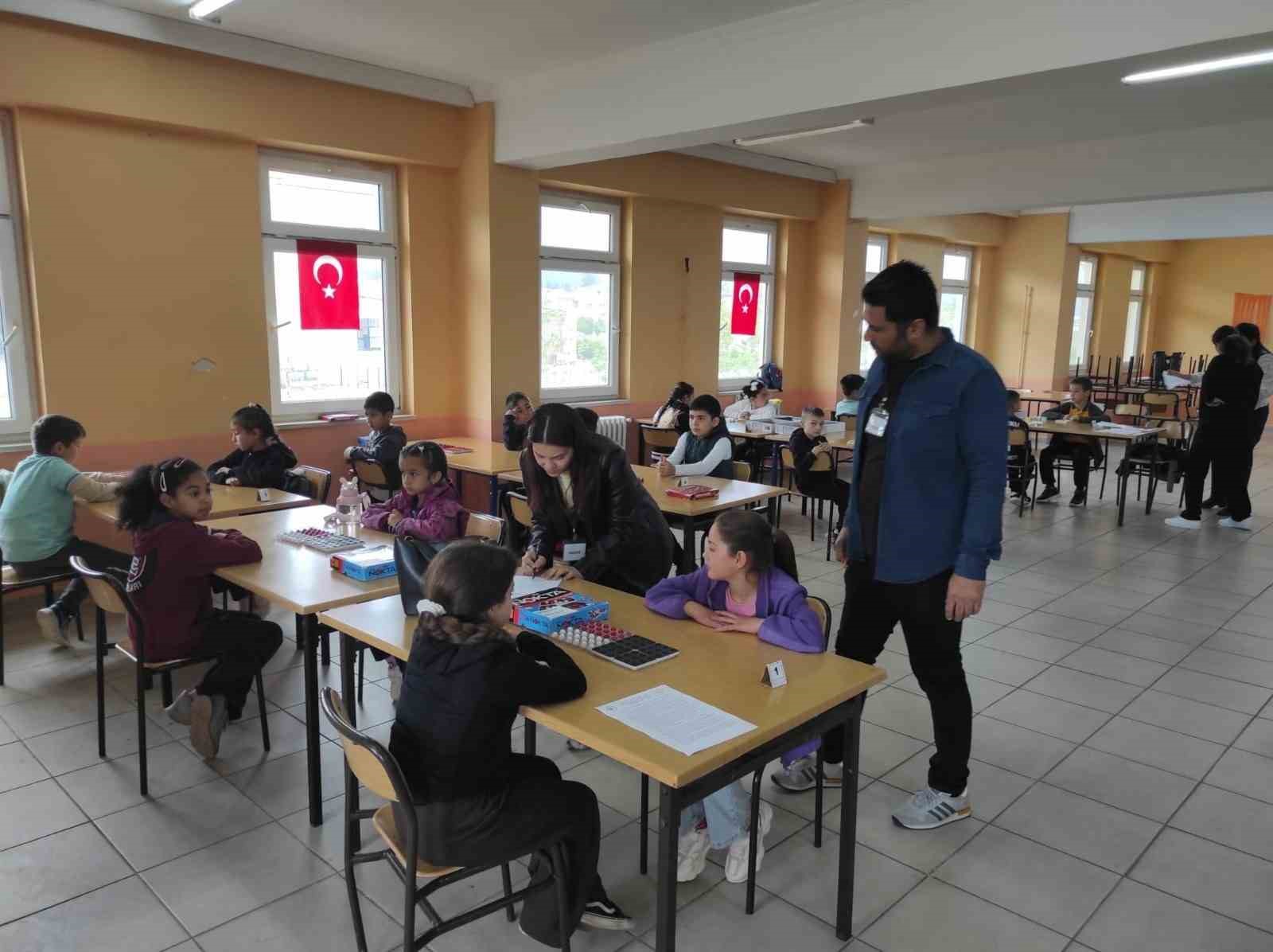 Köyceğiz’de Akıl ve Zeka Oyunları ilçe seçmeleri yapıldı
Köyceğiz’de Akıl ve Zeka Oyunları ilçe seçmeleri yapıldı