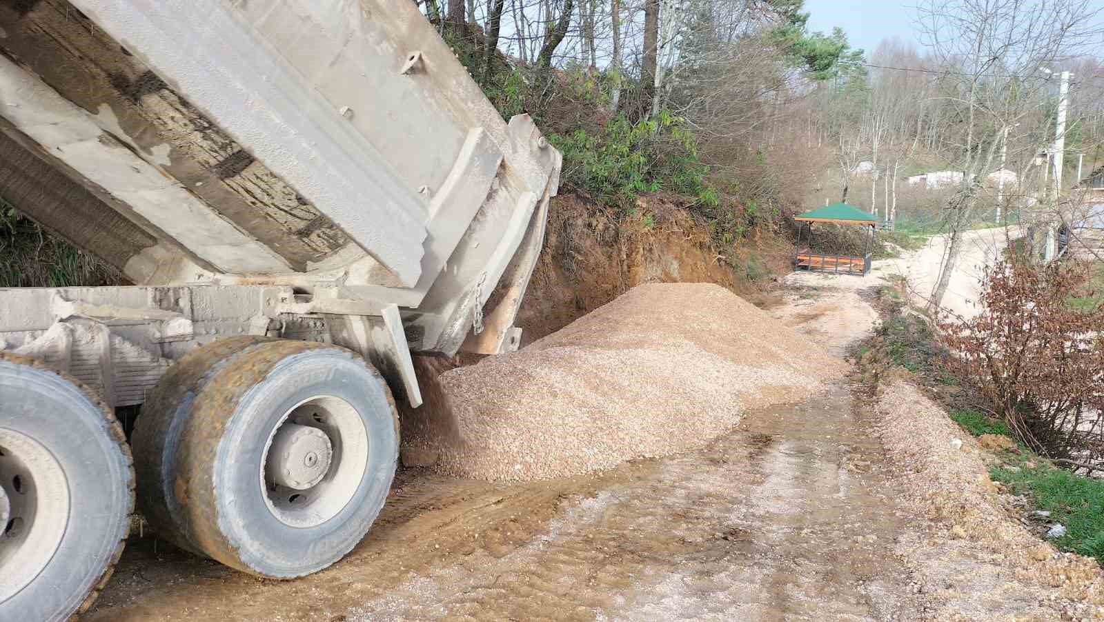 Köylerde bakım çalışması sürüyor
