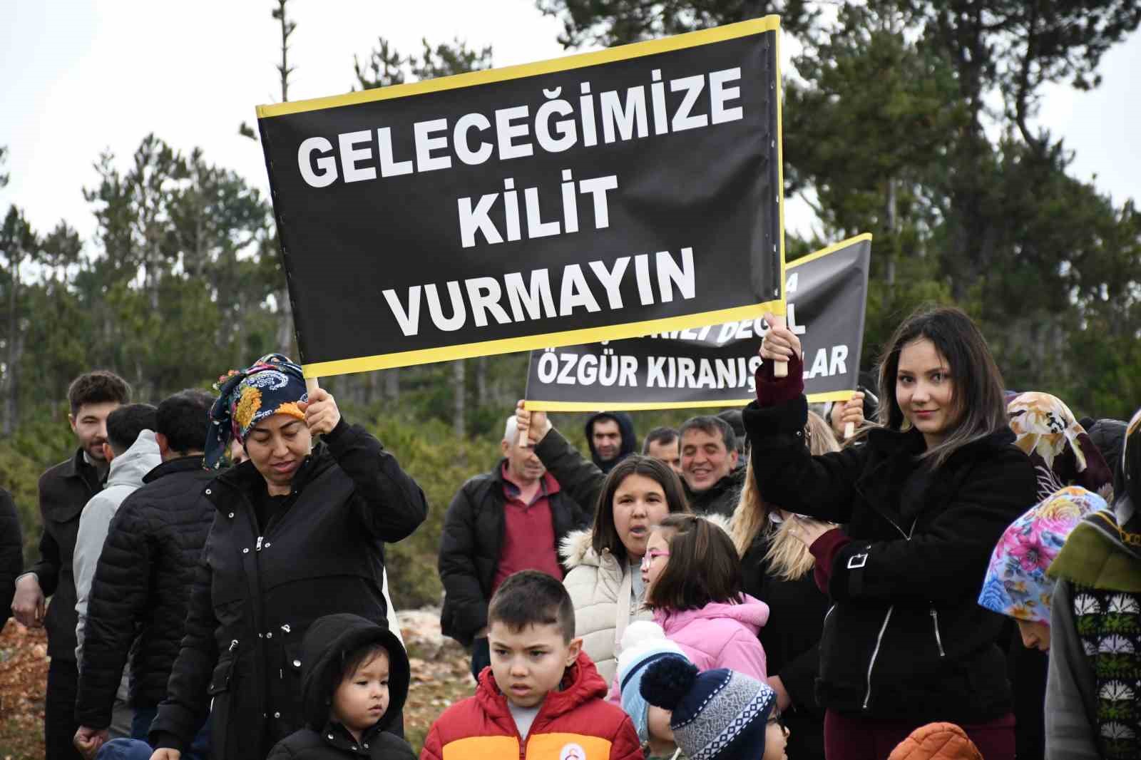 Köylülerden meraya yapılması planlanan cezaevine tepki
