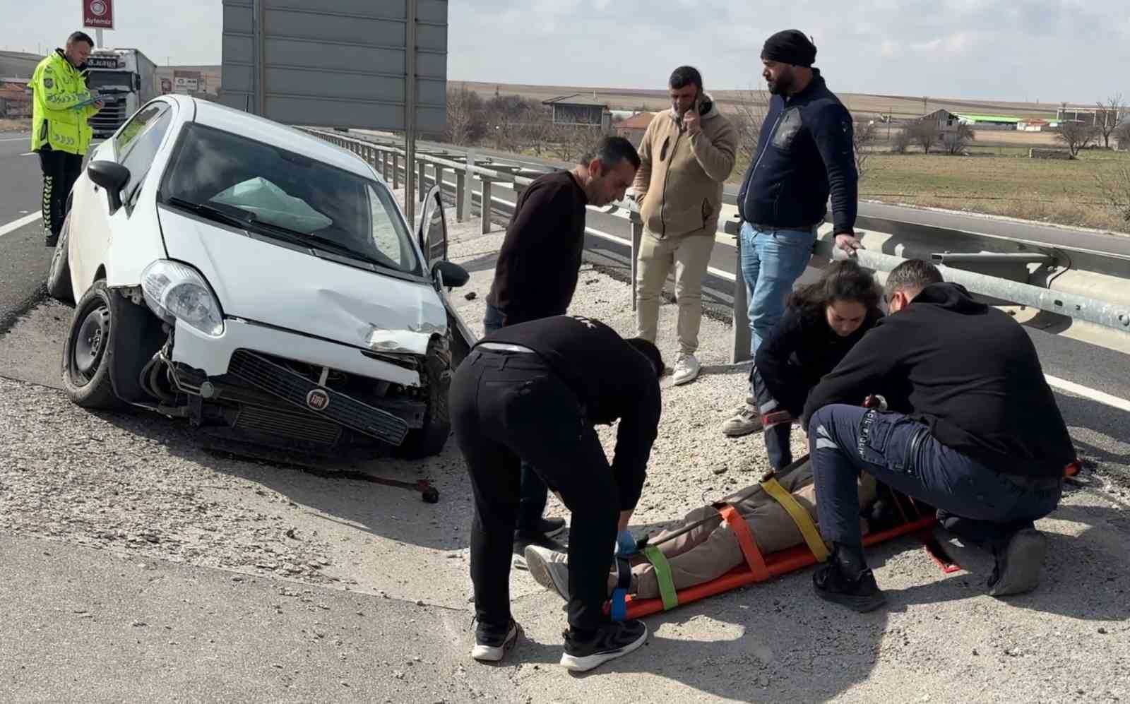 Köyüne gitmek için yola çıktı, kazada yaralanıp hastanelik oldu
