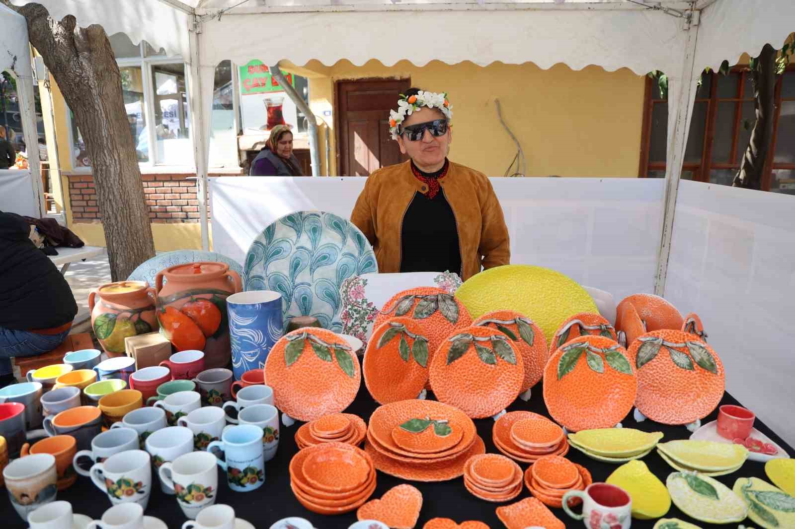 Kozan Portakal Çiçeği Festivali renkli görüntülere başladı
Kozan Portakal Çiçeği Festivali renkli görüntülere başladı