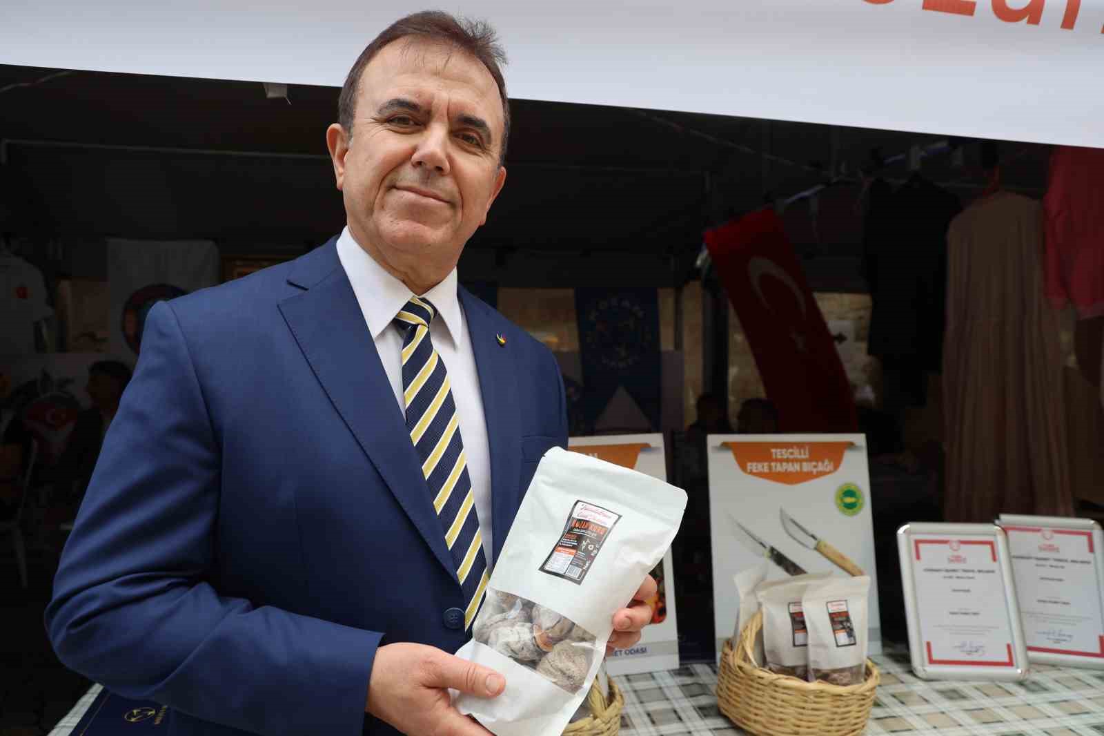 Kozan Portakal Çiçeği Festivali renkli görüntülere başladı
Kozan Portakal Çiçeği Festivali renkli görüntülere başladı