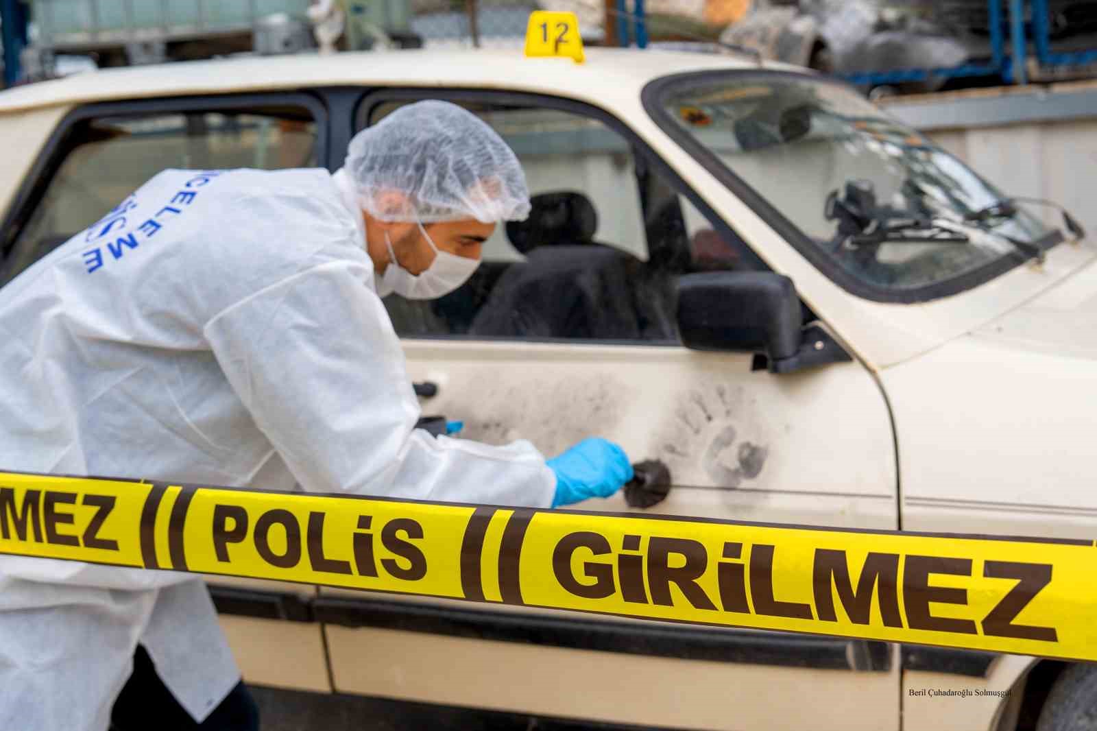 Kozan’da 52 karede "Güven ve Fedakârlık" sergisi
