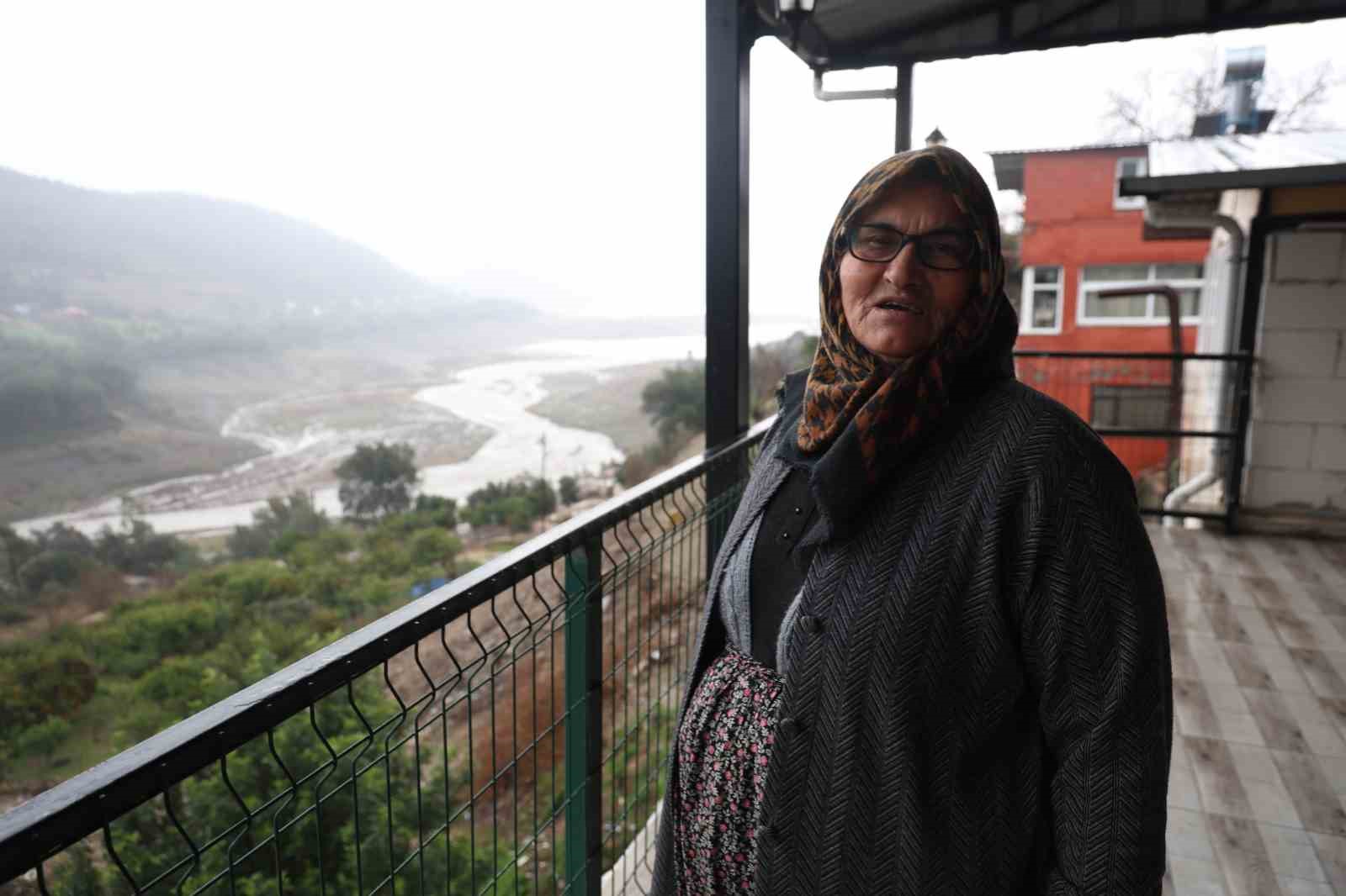 Kozan’da sağanakla birlikte kuruyan kaynaklar yeniden canlandı
