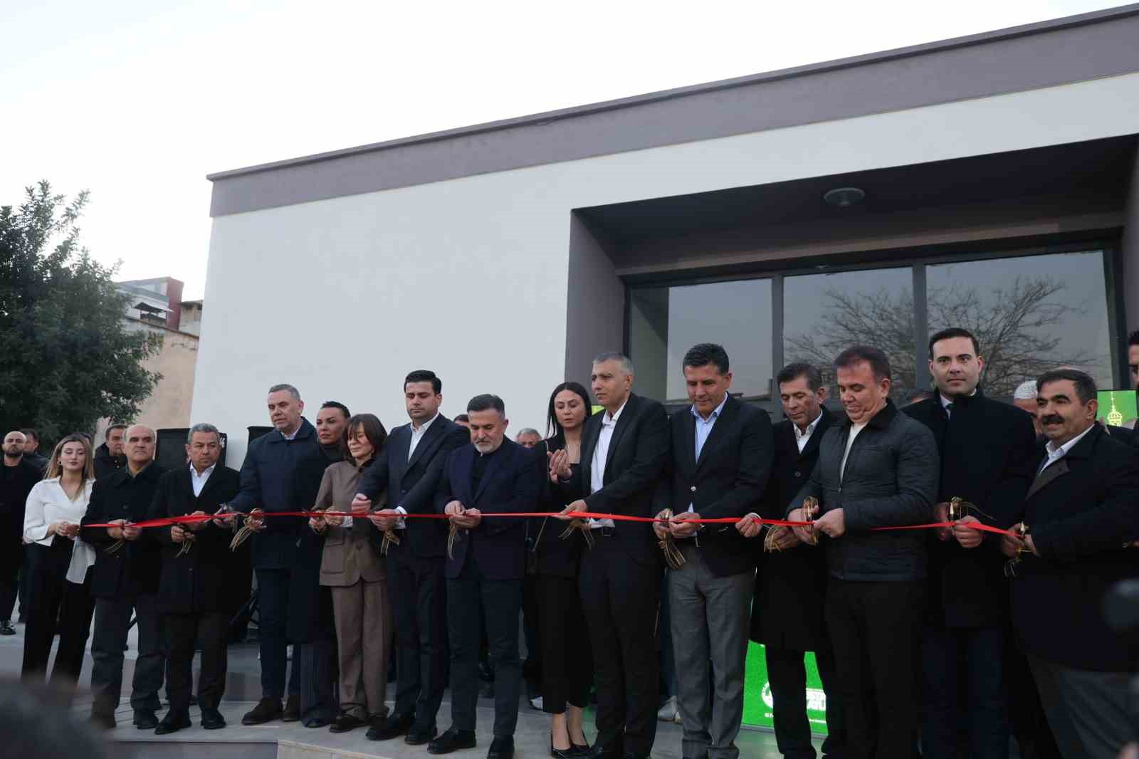 Kozan’da taziye ve kültür evi dualarla açıldı
