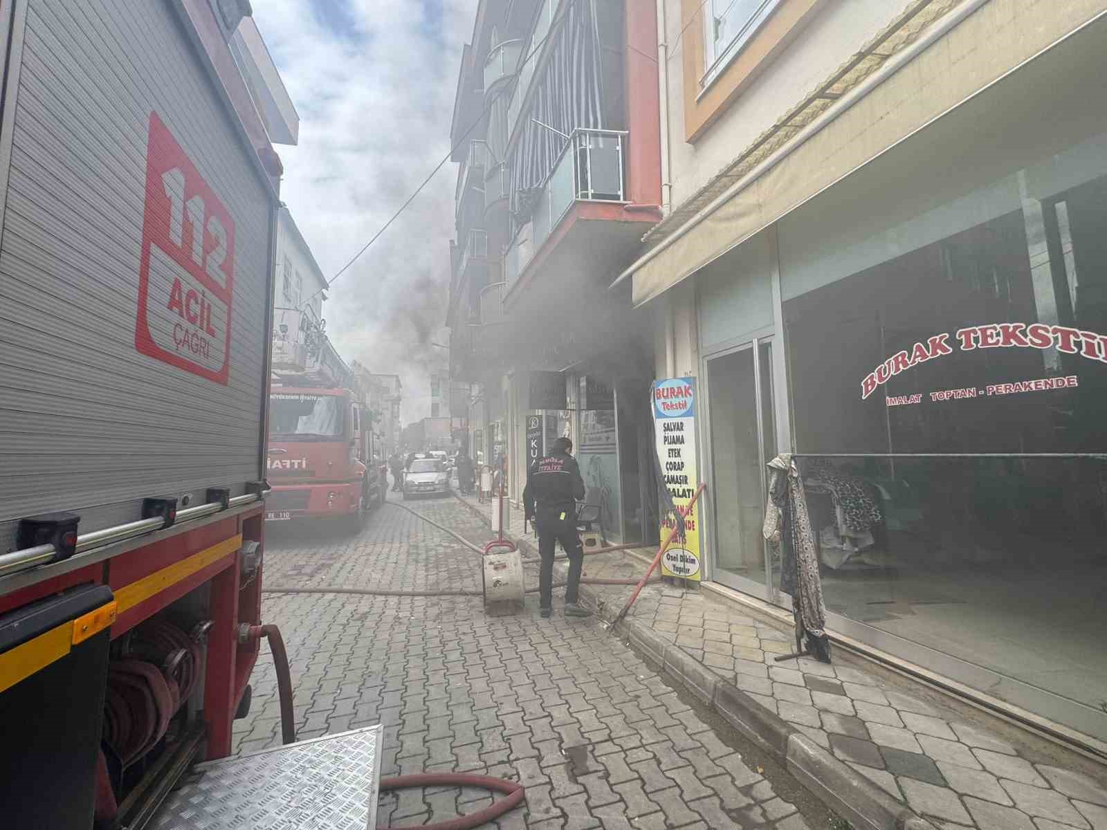 Kuafördeki yangın hızlı müdahale  ile söndürüldü
