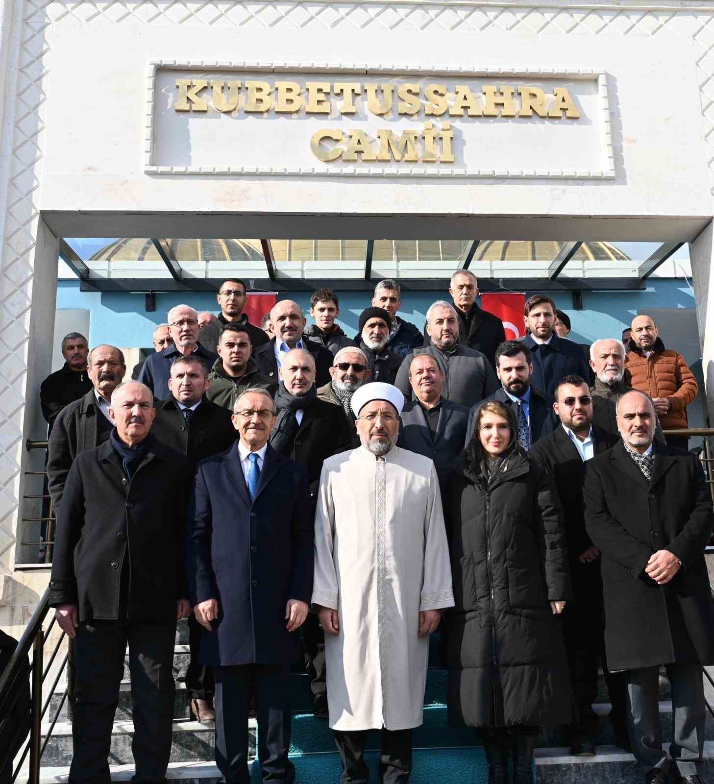 Kubbetü’s-Sahra Camii Malatya’da ibadete açıldı
