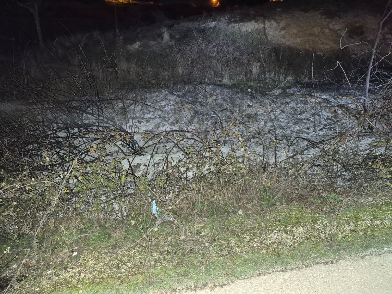 Küçük çaplı ot yangını erken müdahaleyle söndürüldü
