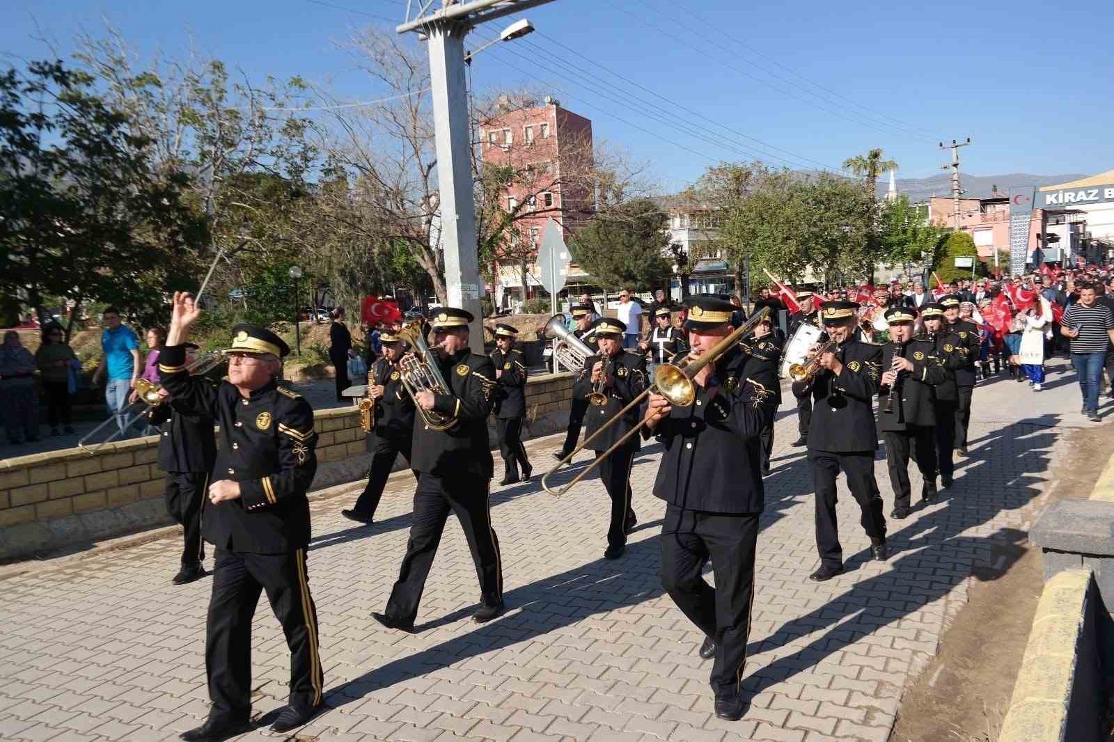 Küçük Menderes Havzası Spor Oyunları Kiraz’da başladı
