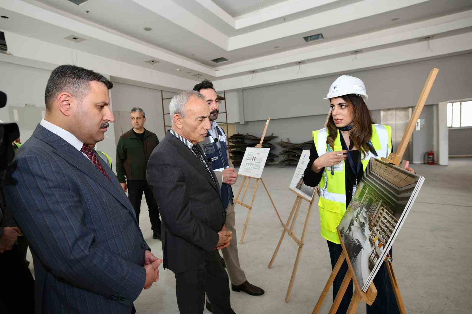 Küçükçekmece Belediye Başkanı Çebi, ilçedeki yatırımları yerinde inceledi
Küçükçekmece Belediye Başkanı Çebi, ilçedeki yatırımları yerinde inceledi