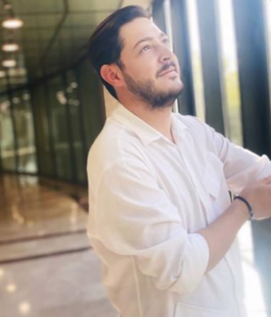 Küçükçekmece’de çatı katından düşen adam hayatını kaybetti
