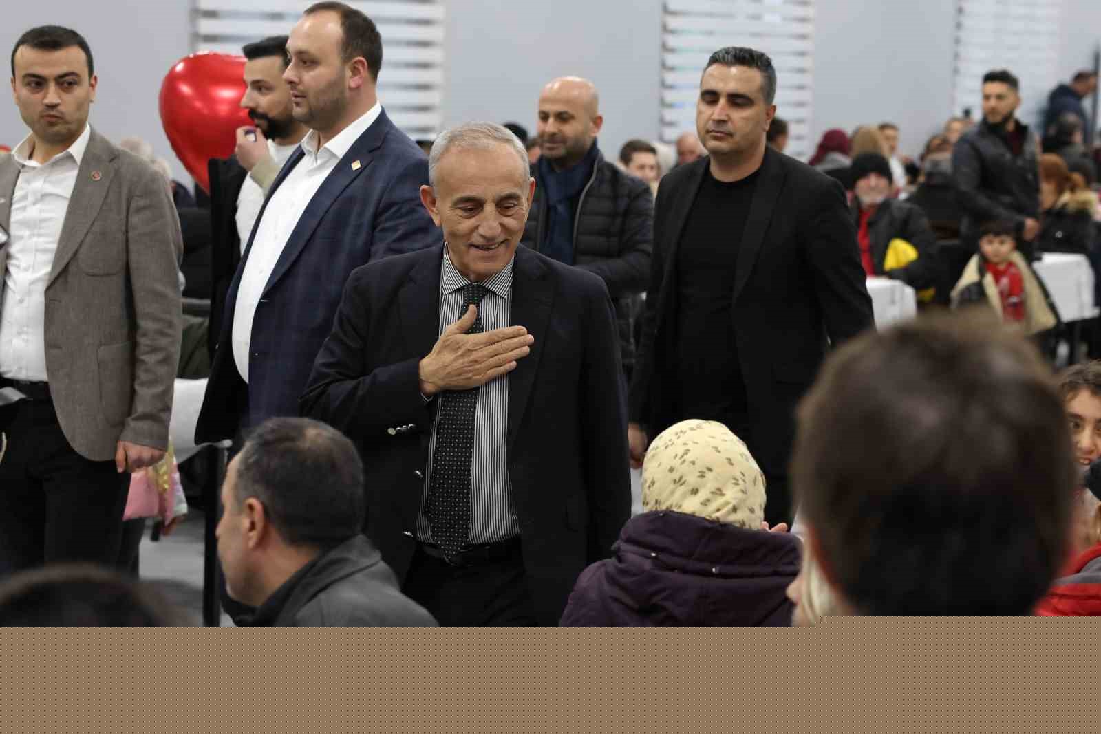 Küçükçekmece’de iftar sofralarına ve Ramazan etkinliklerine yoğun ilgi
