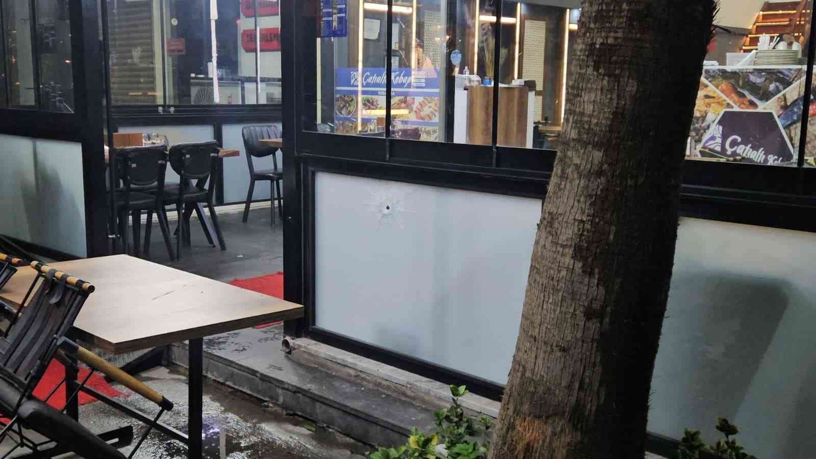 Küçükçekmece’de kebapçı 1 hafta arayla ikinci kez kurşunlandı
