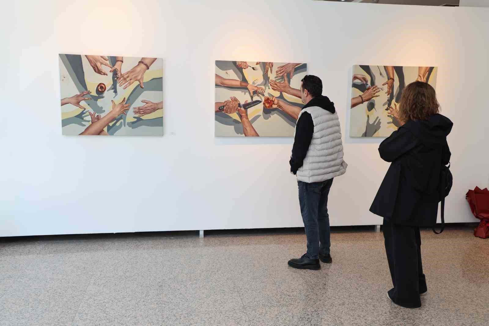 Küçükçekmece’de Zemin ve iz derindeki ses’ sergisi açıldı
