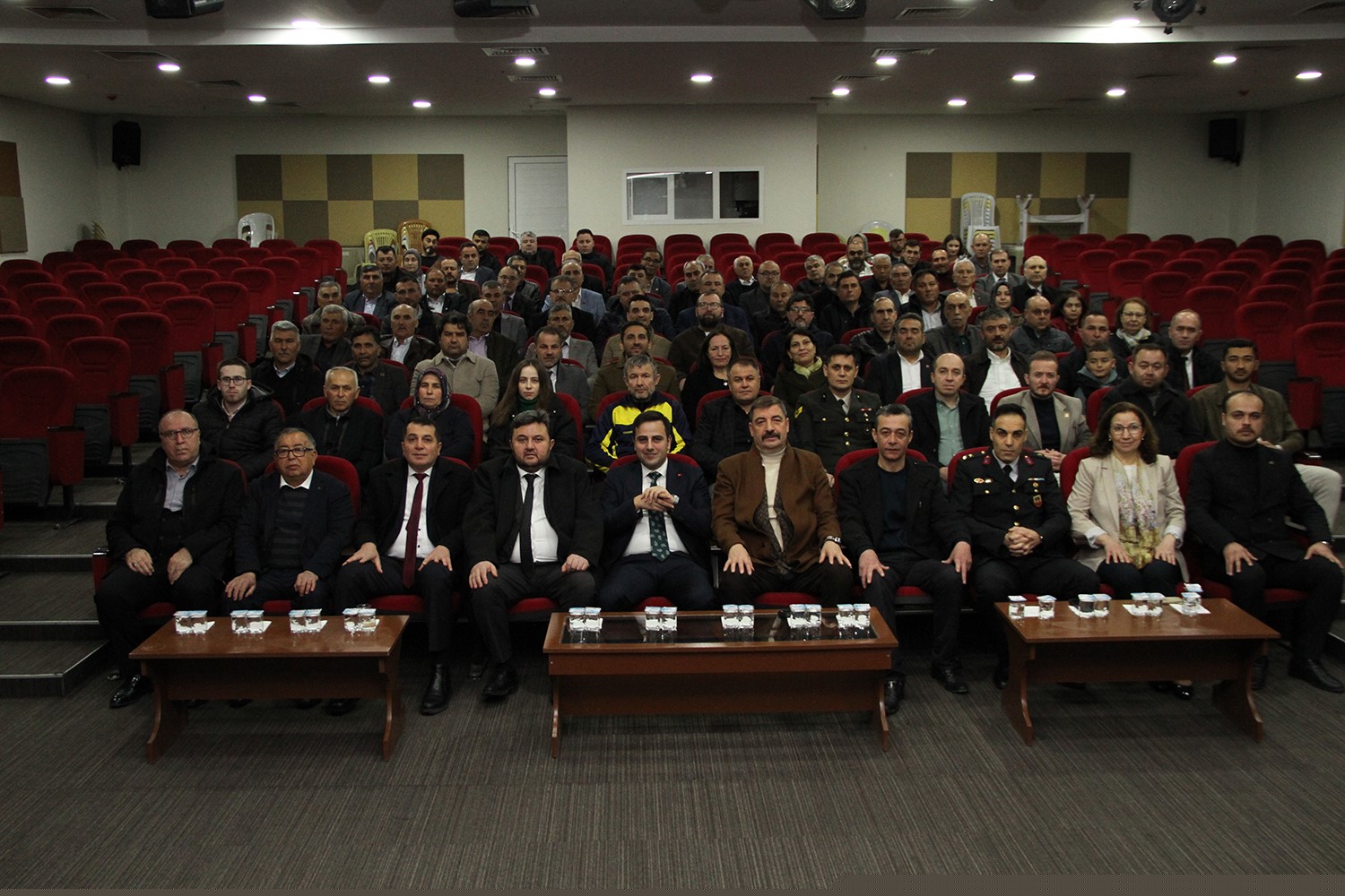 Kula protokolü bayramlaştı
