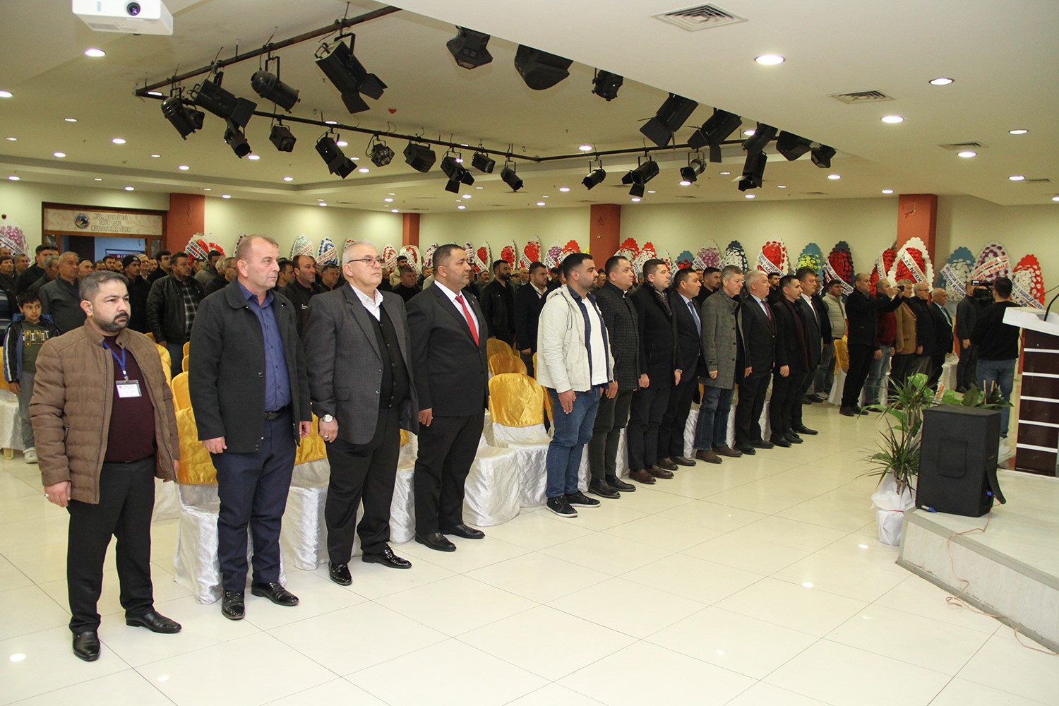 Kula Şoförler Odası’nda Başkan Kırlı güven tazeledi
