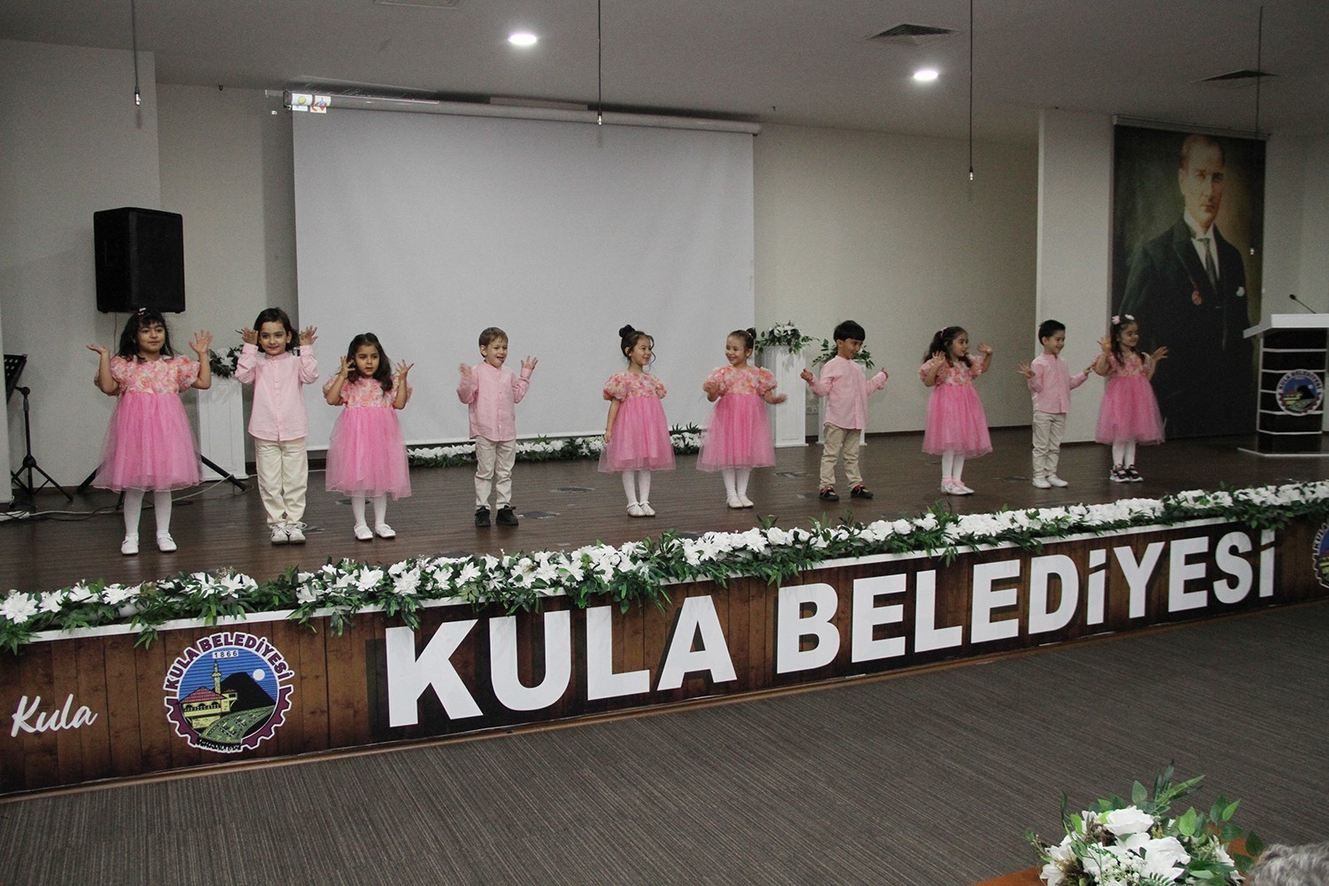 Kula’da 8 Mart Dünya Kadınlar Günü kutlandı
