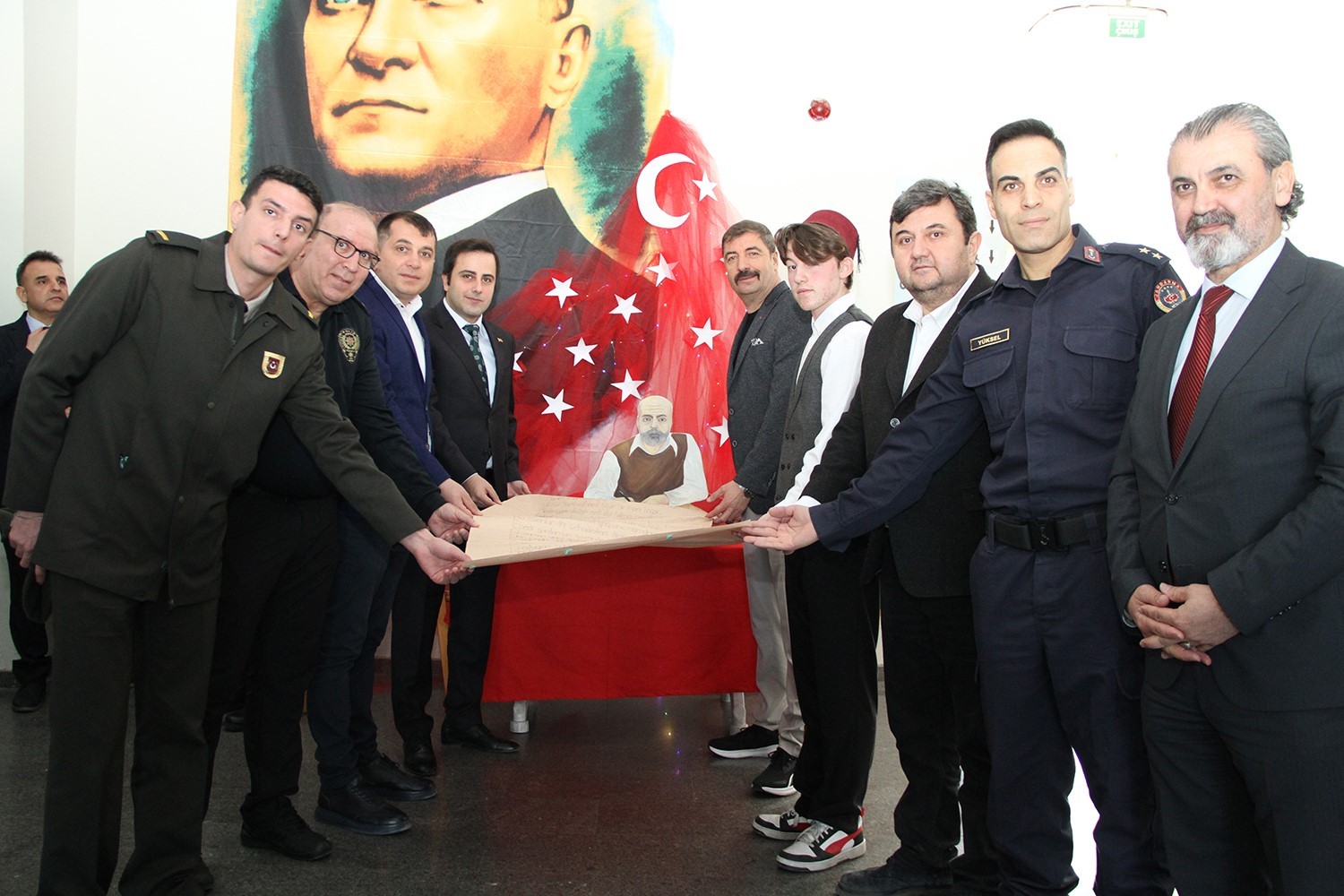 Kula’daki anma programı duygu dolu anlar yaşattı
