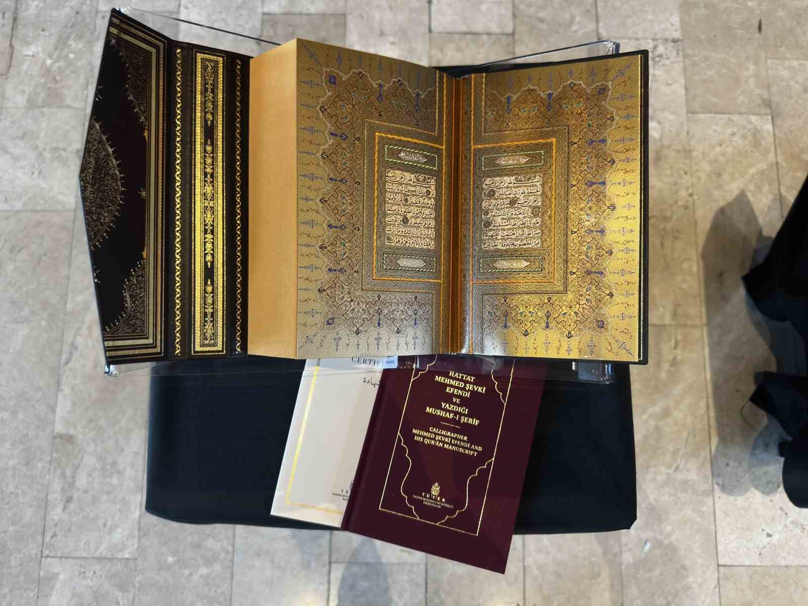 Kültür ve Turizm Bakanı Ersoy: "Özenle çalıştık, en gelişmiş baskı tekniklerini kullandık"
Kültür ve Turizm Bakanı Ersoy: "Özenle çalıştık, en gelişmiş baskı tekniklerini kullandık"