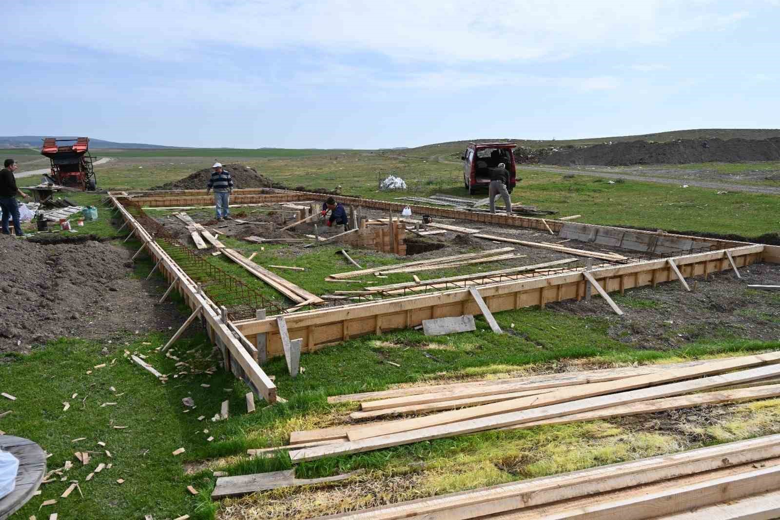 Kümbet Akpınar Mahallesi’ne koyun yıkama yeri yapılıyor
