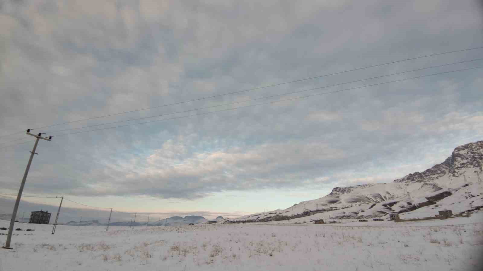 Kümülüs bulutları Van semalarında görsel şölen sundu
