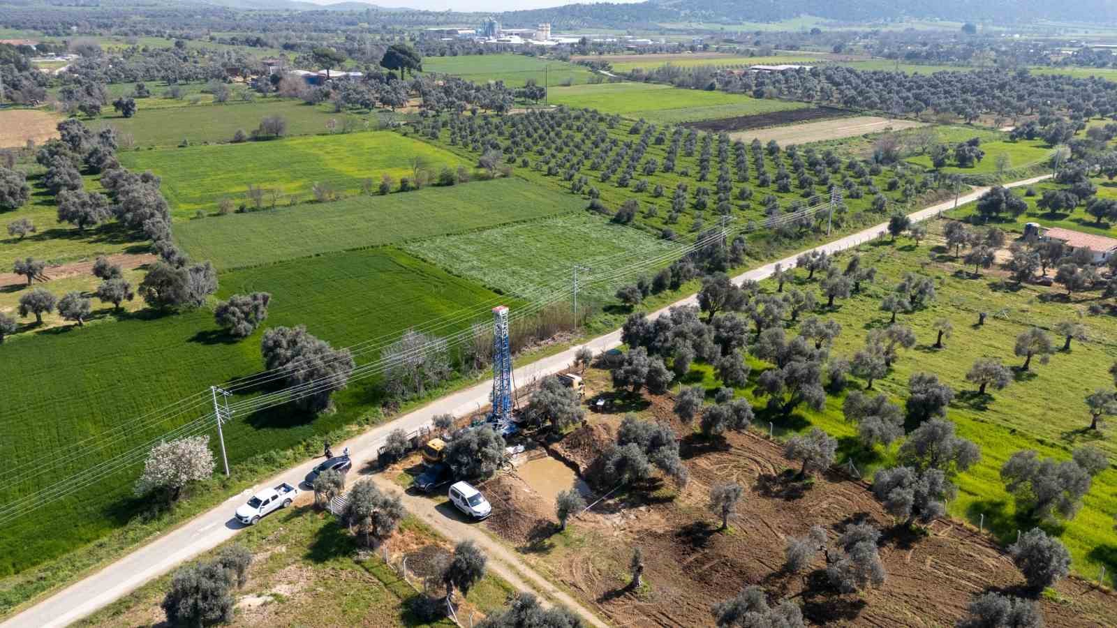 Kuraklığa karşı İzmir’e 29 yeni su kuyusu geliyor
