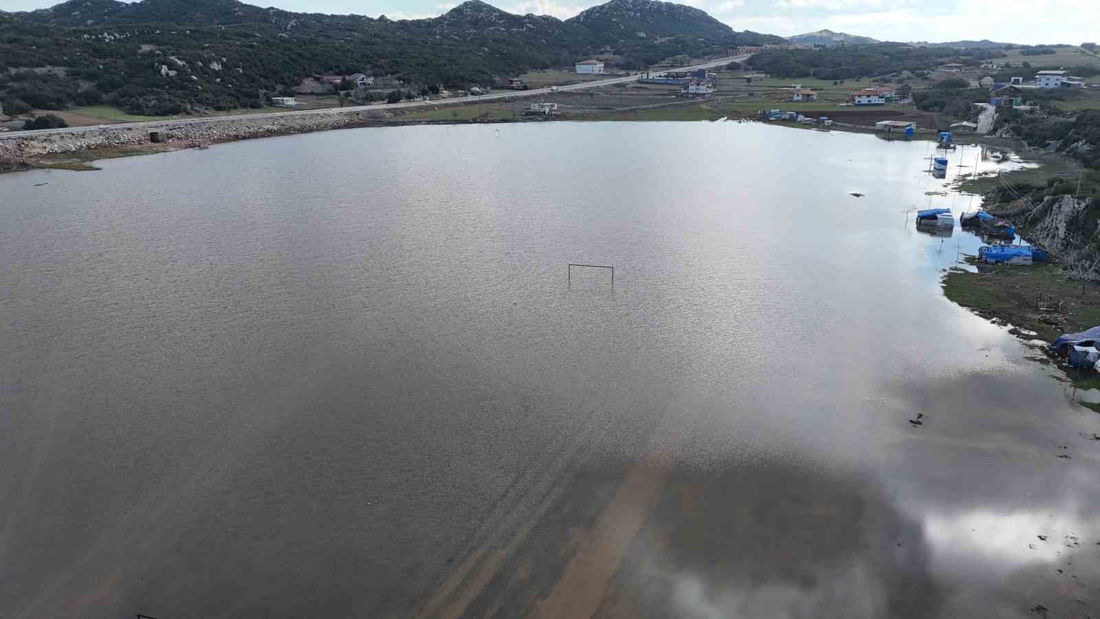 Kuraklıkla mücadele eden Hatay’da bereketin simgesi Kızılgöl yeniden suyla doldu
